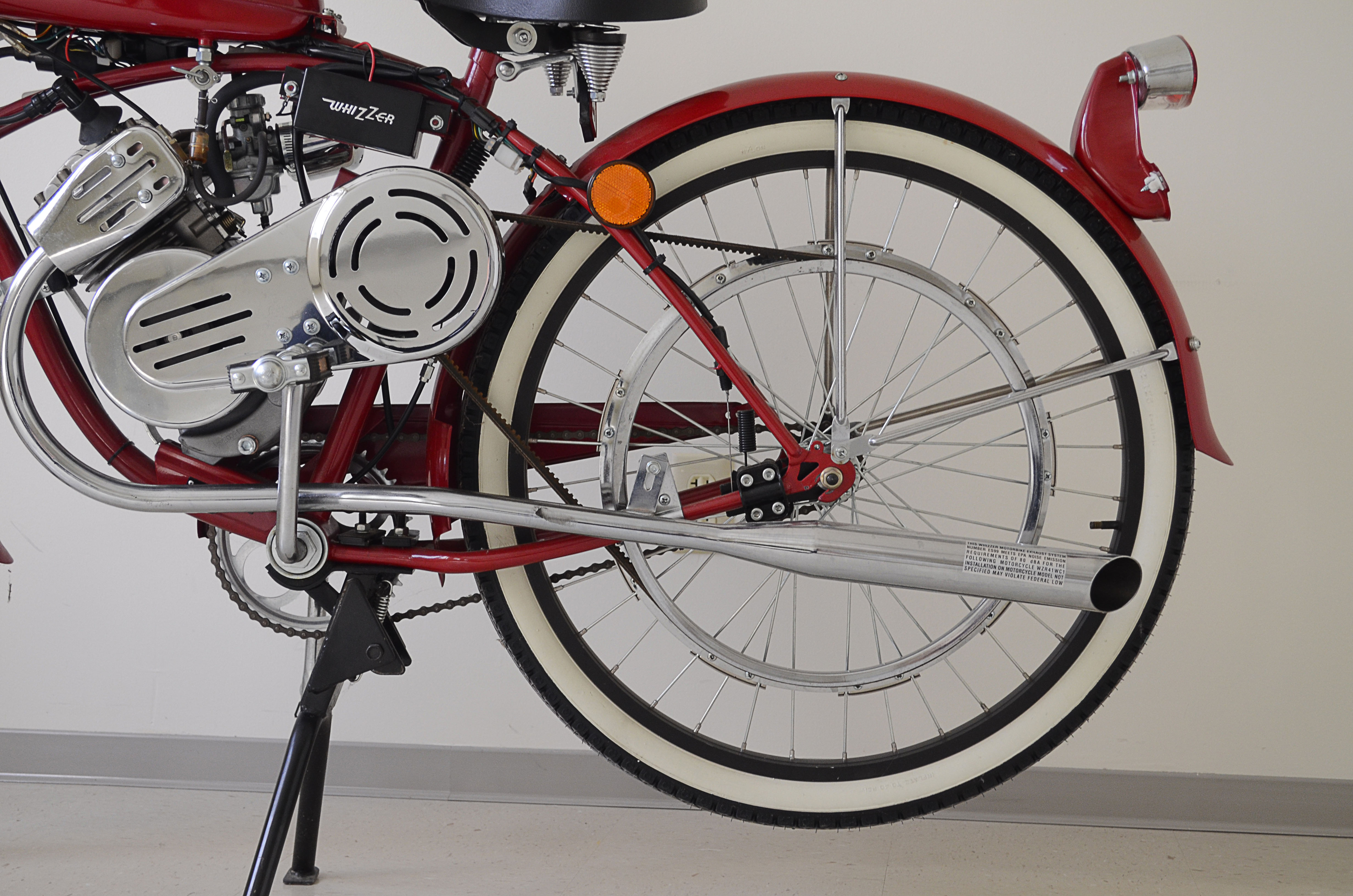 Whizzer Pacemaker II Motorbike 2005