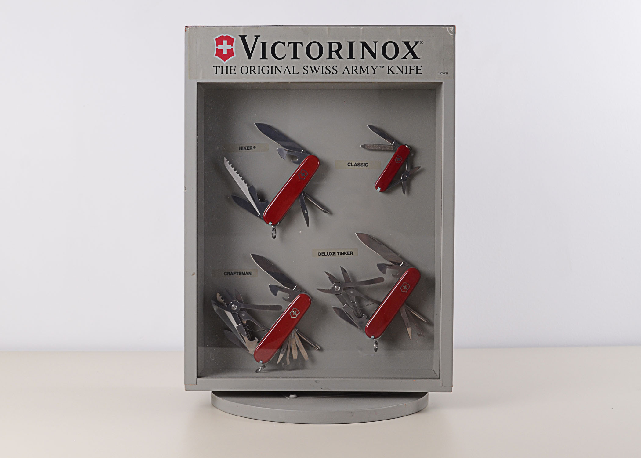 Great Victorinox Swiss Army Knife Store Display with Original Knives