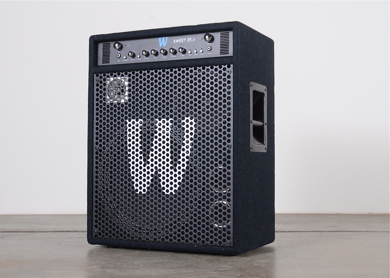 Warwick Sweet Bass Combo 25.2 Amplfier | EBTH