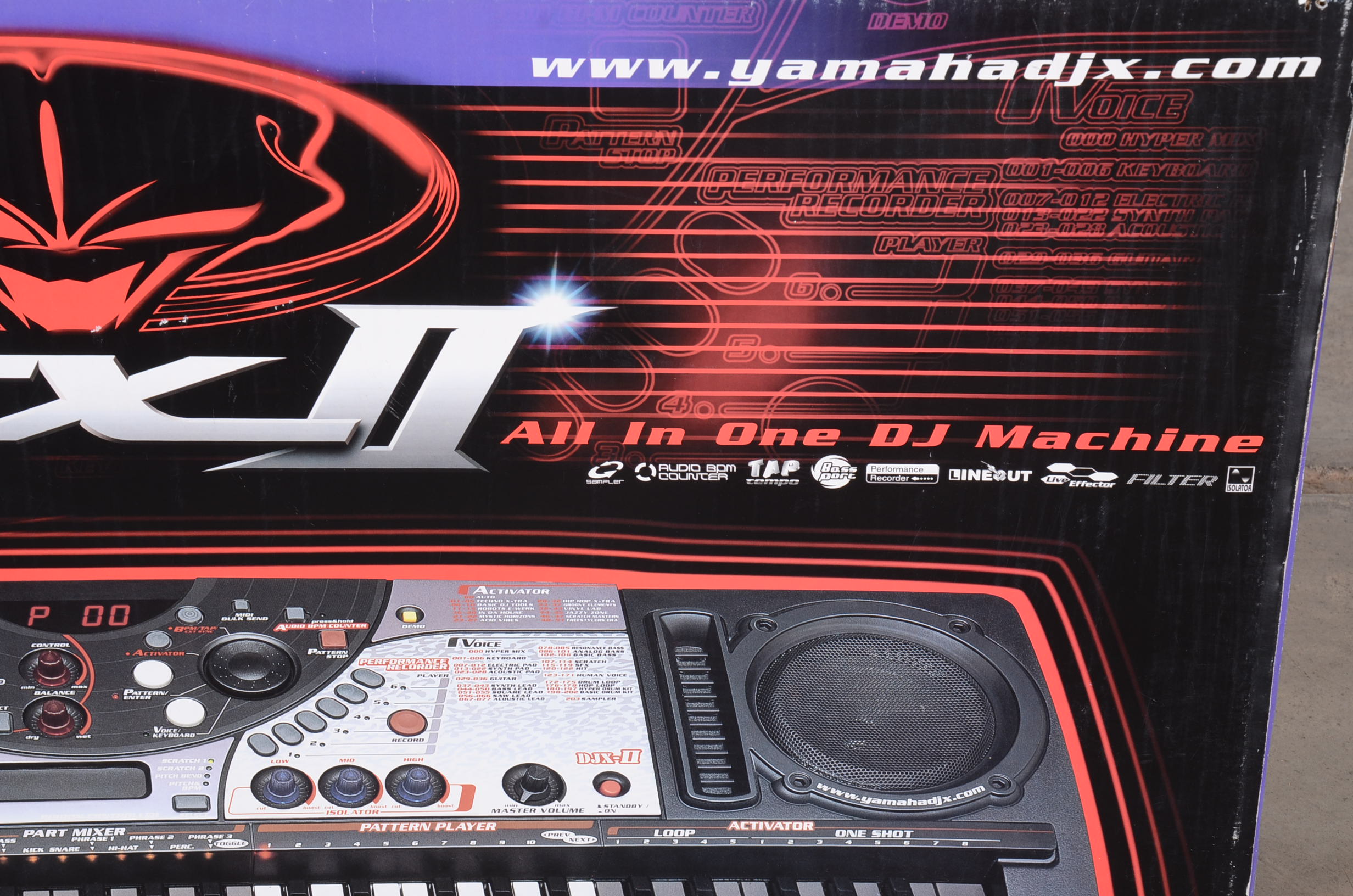 Yamaha DJX-II Electronic Keyboard