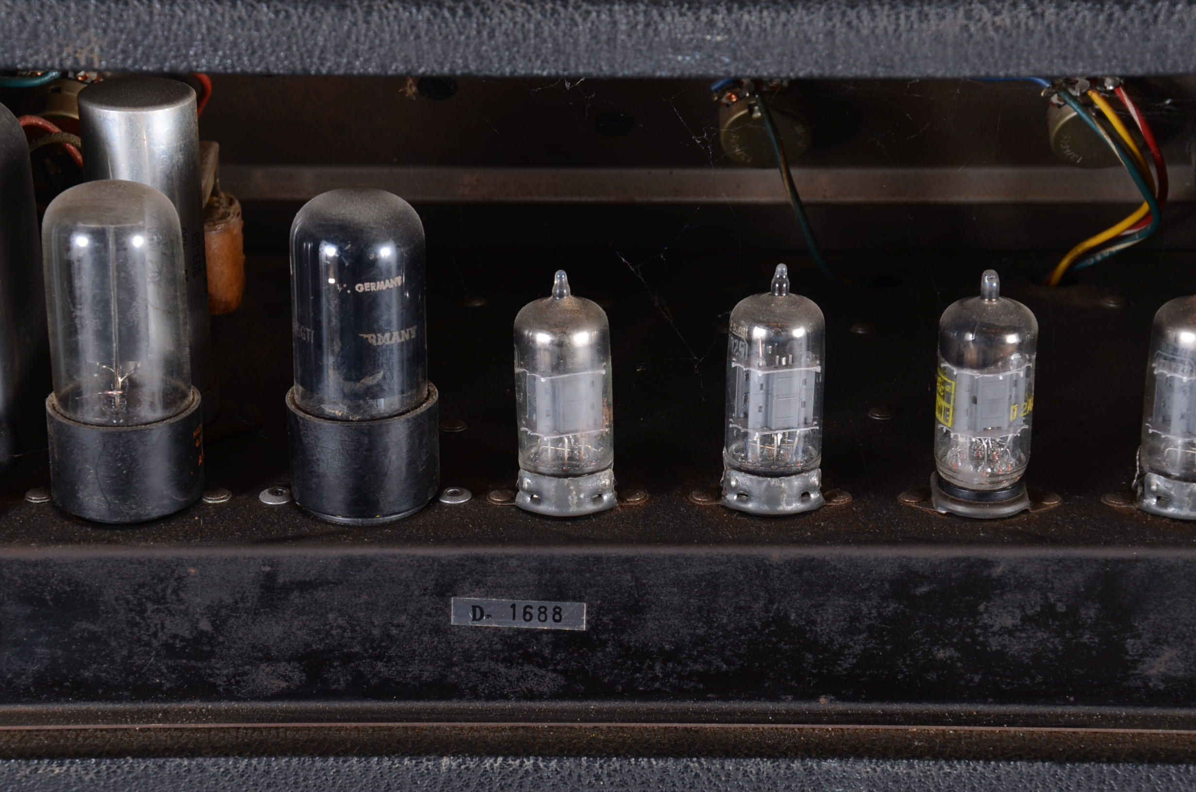 Vintage Supro Corsica 56622 Amplifier