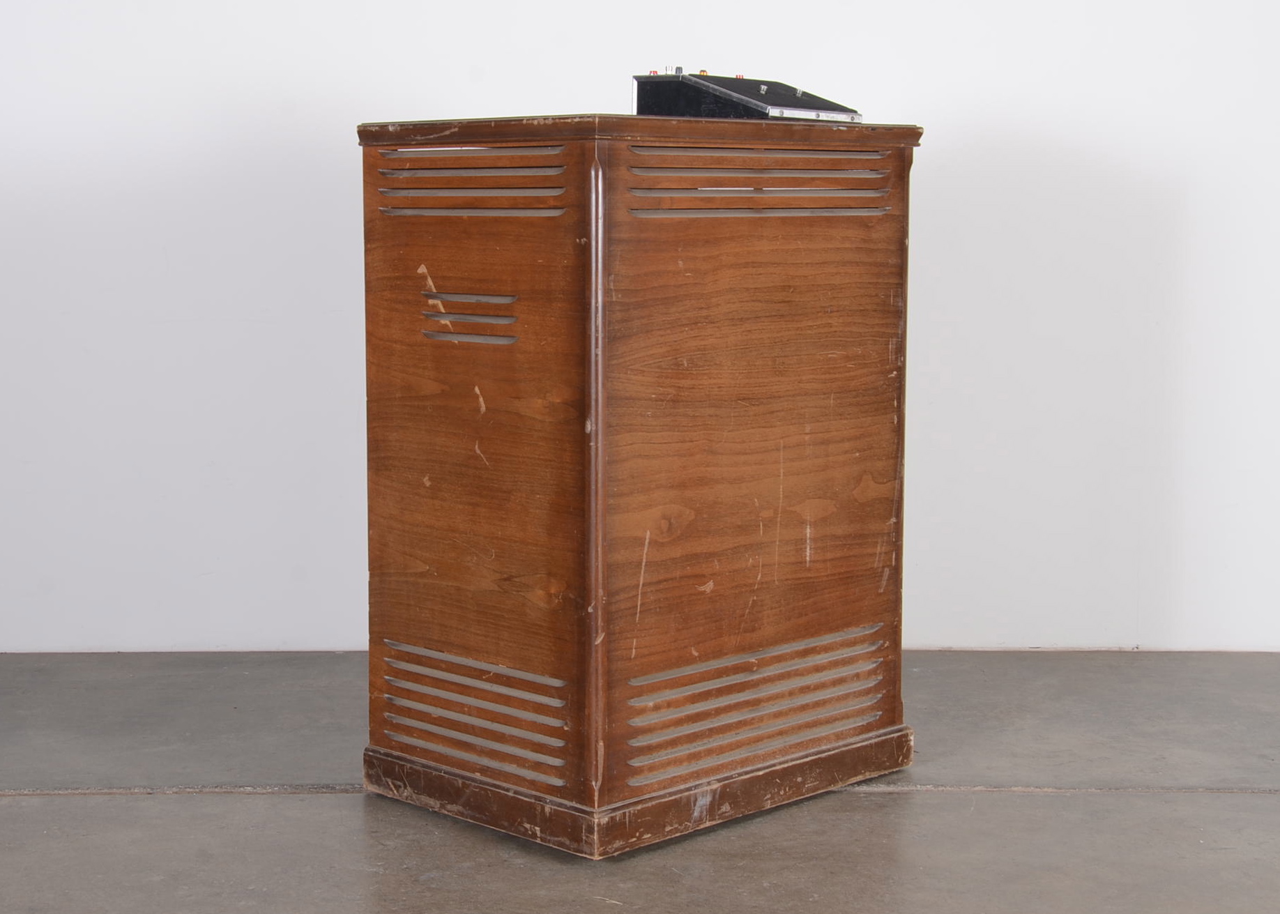 Leslie Organ Speaker with a Leslie Combo Pre-Amp II