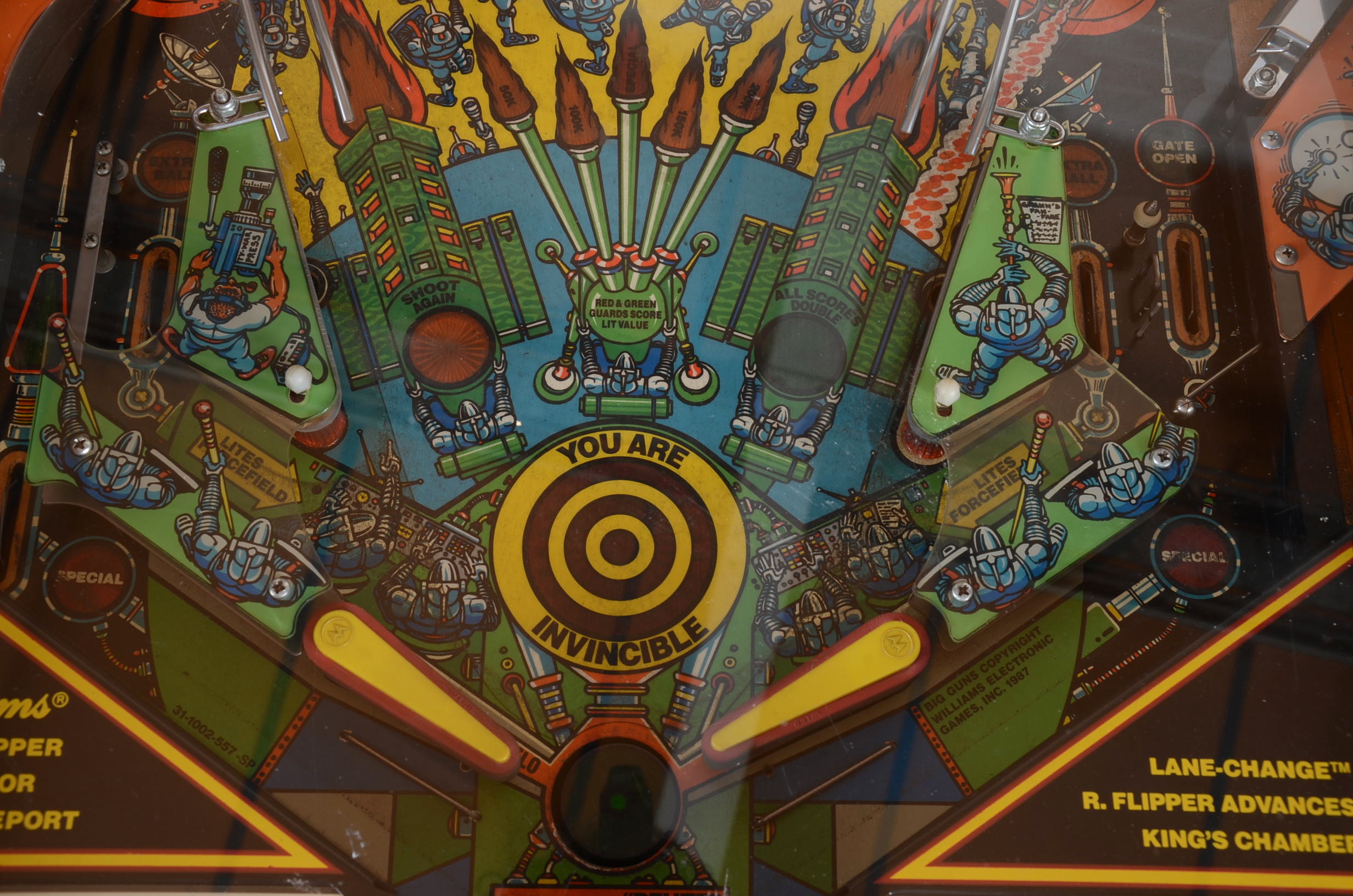 Big Guns Pinball Game by Williams