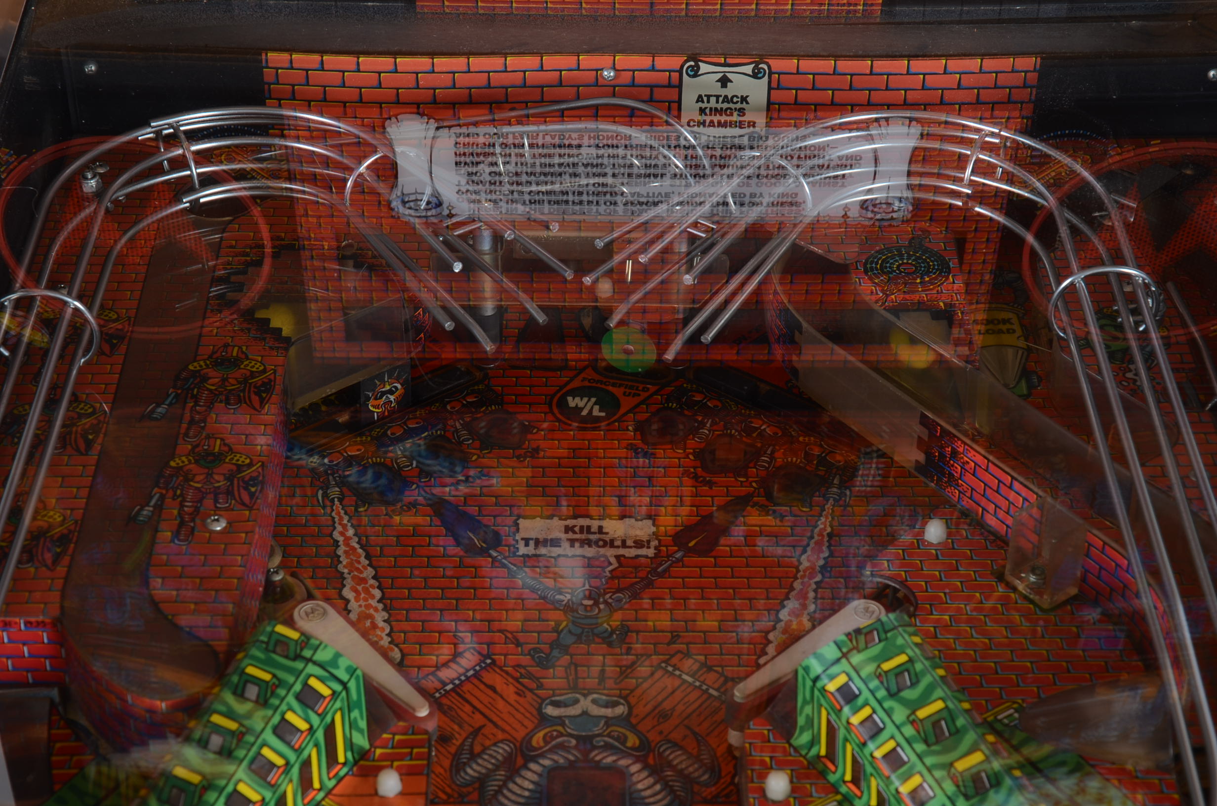 Big Guns Pinball Game by Williams