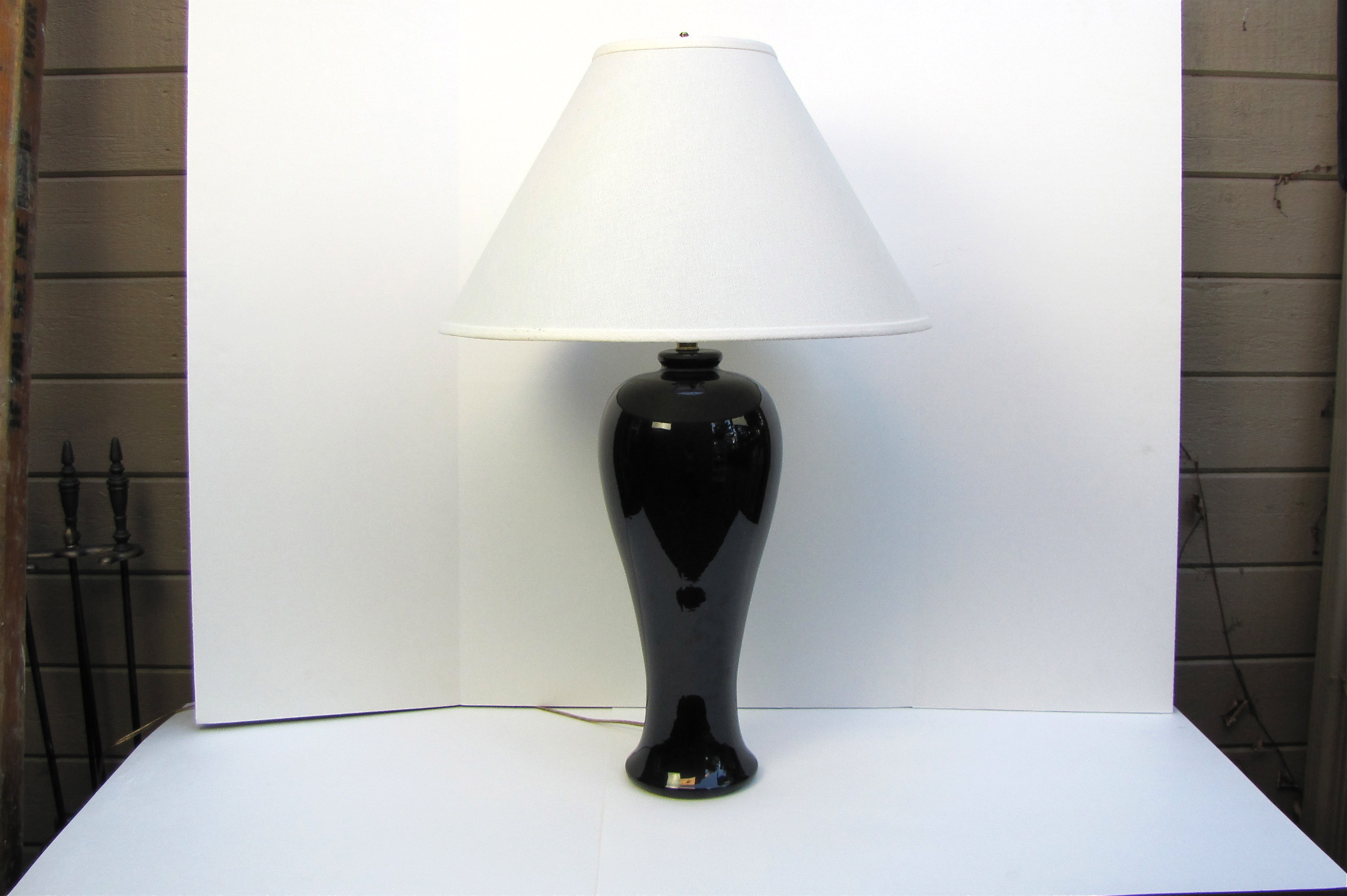 Modern High Glaze Ceramic Table Lamp