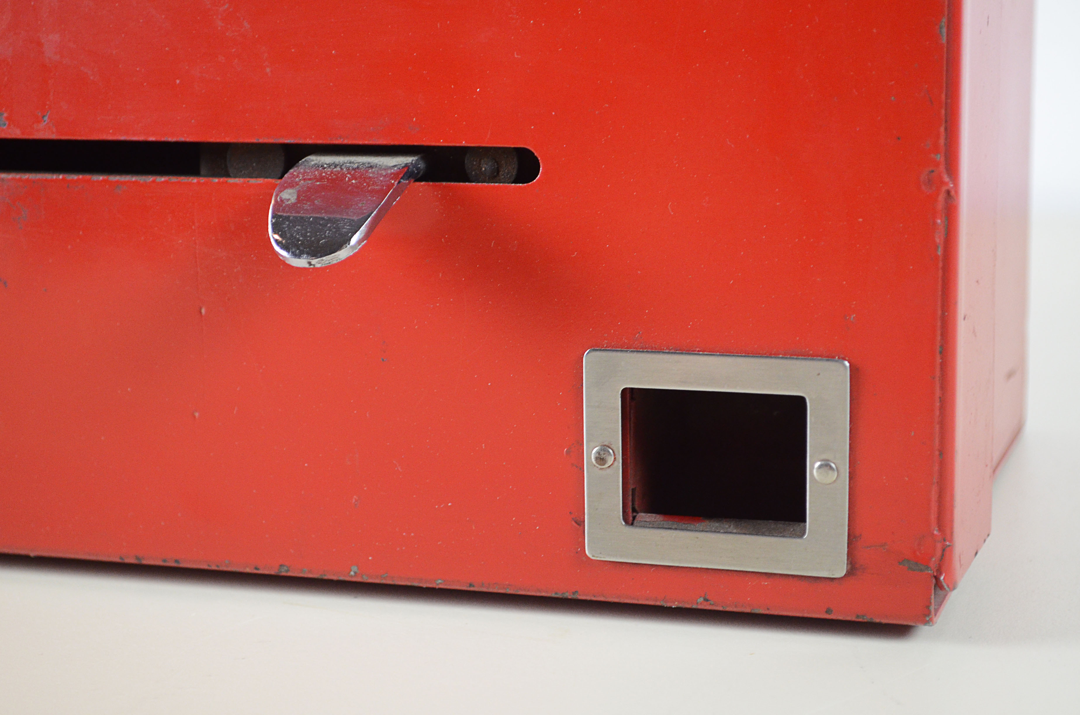 Vintage Wall Hanging Cigarette Vending Machine