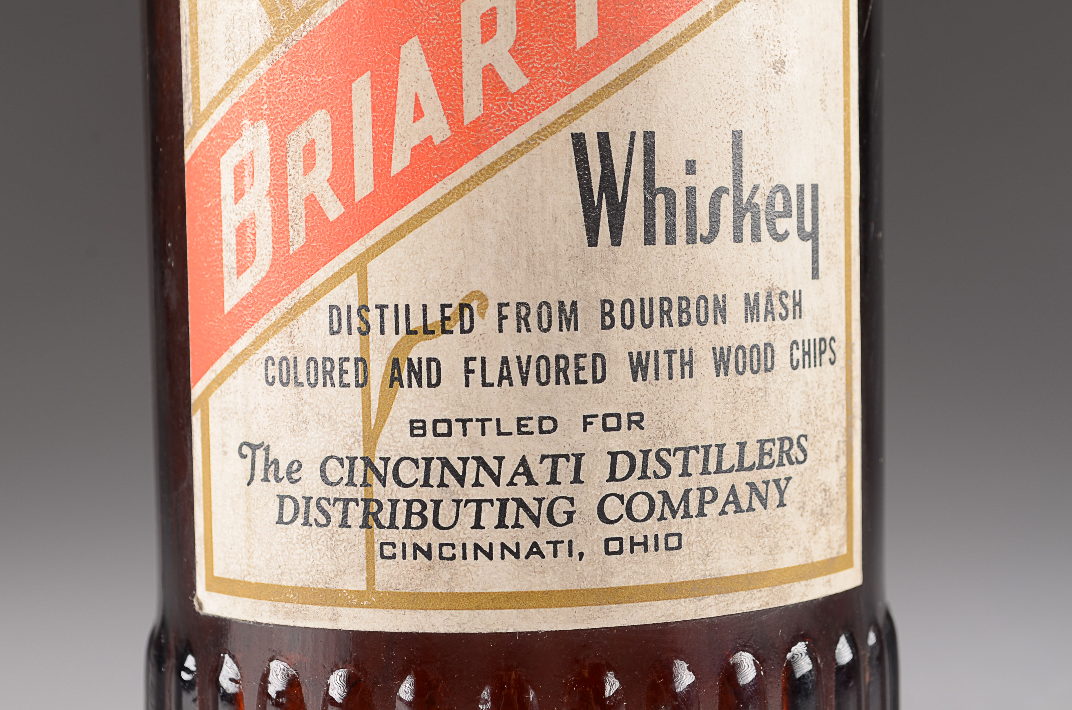 Antique Briar Mint Cincinnati Whiskey Bottle 