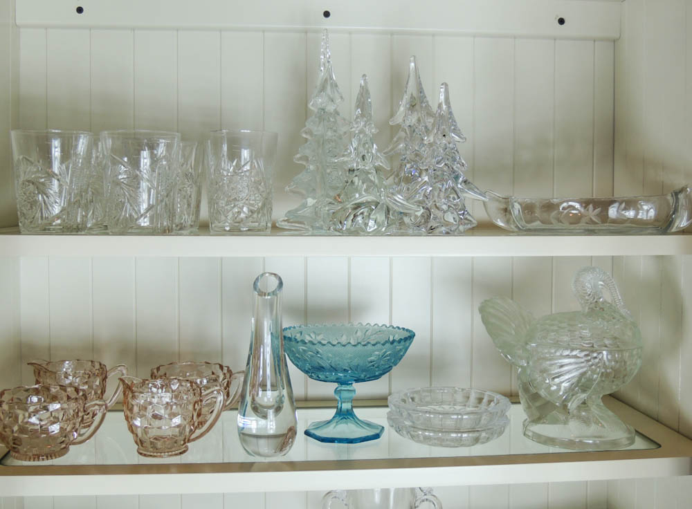 Cabinet Lot of Kitchen Glassware