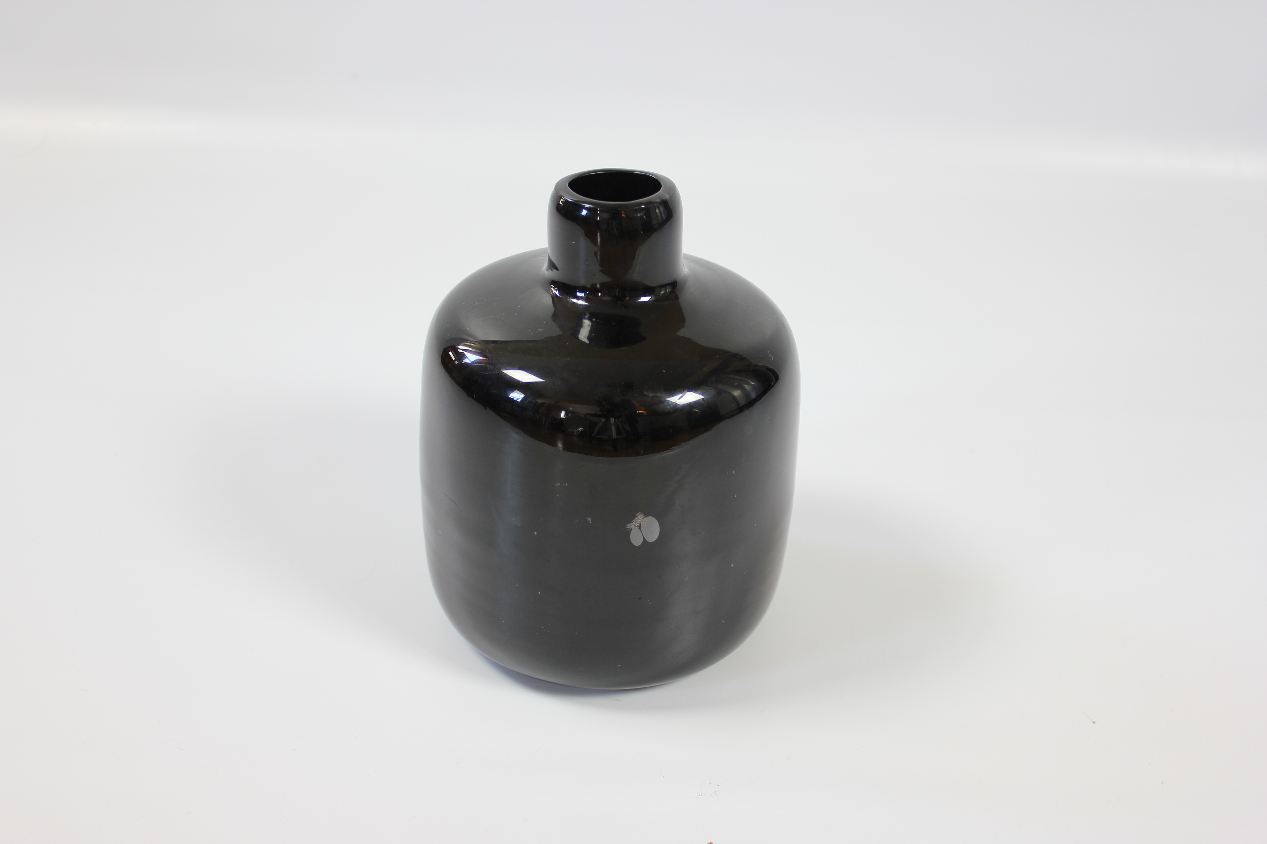Modern Black and White Glass Vase