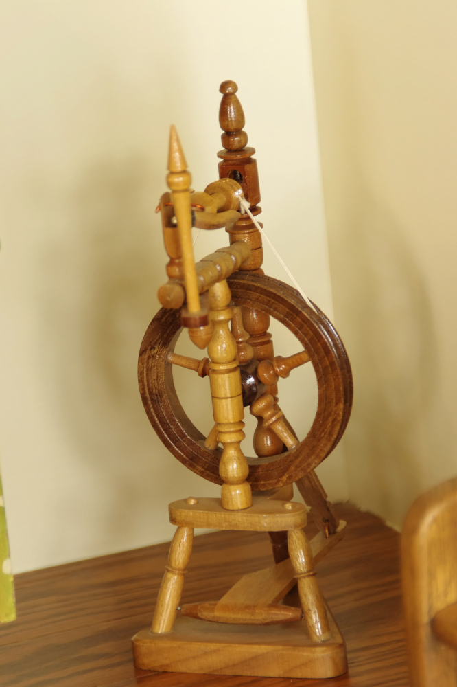 Vintage Doll Tea Room with Furniture, Accessories and Dolls