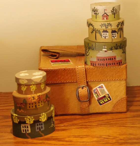 Vintage Doll Bedroom with Furniture, Accessories and Dolls