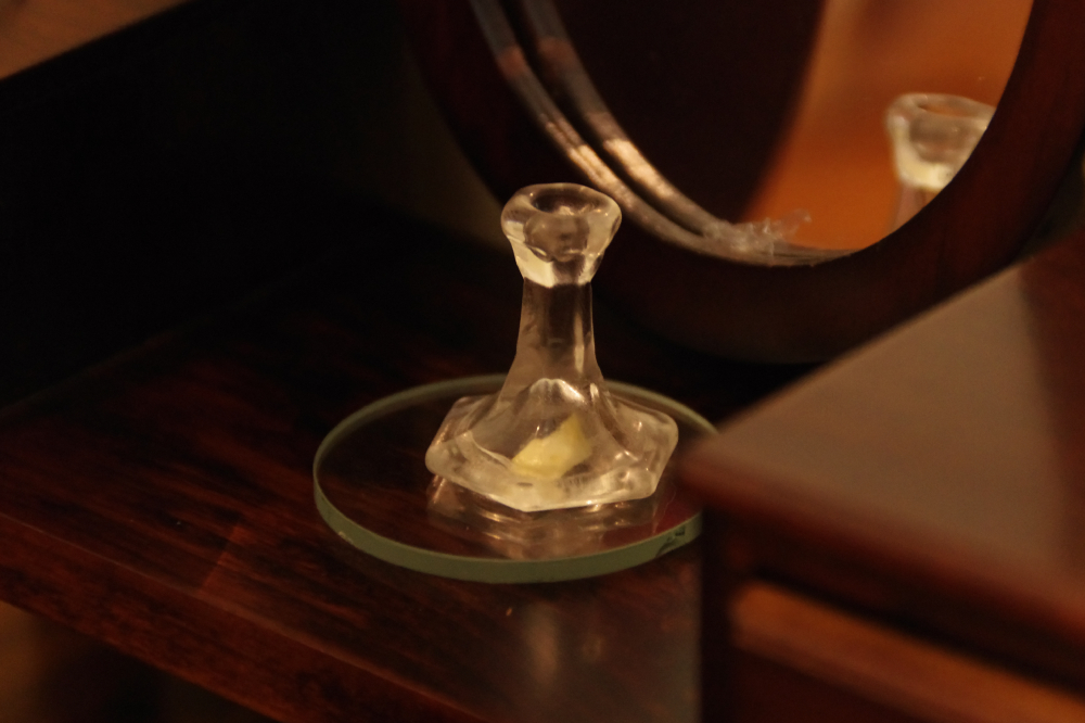 Vintage Doll Bedroom with Furniture, Accessories and Dolls