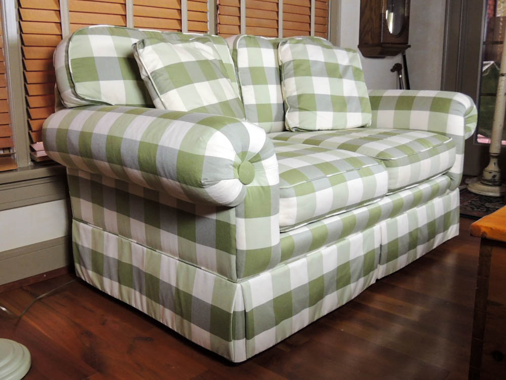 Gingham Large Print Upholstered Sofa
