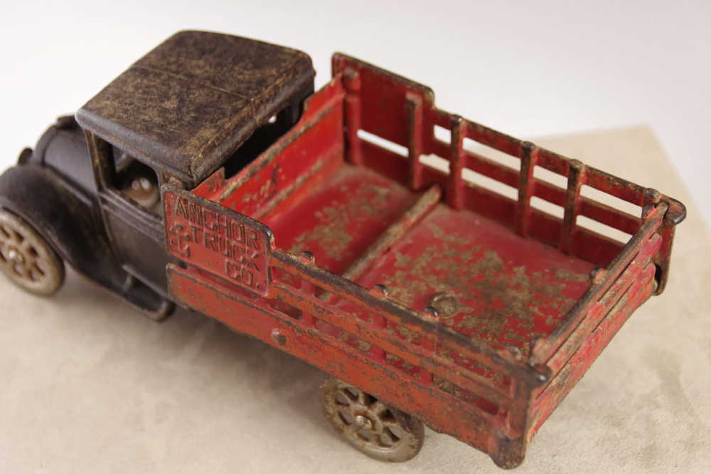 Rare Cast Iron North & Judd Anchor Truck Co. Model T Stake Bed Toy Truck