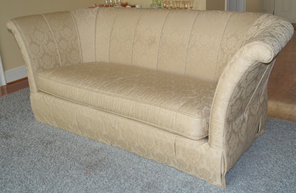 Bentley Churchill 'Cambridge' Sofa