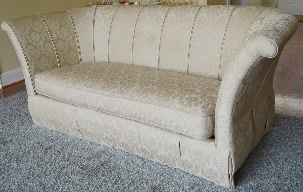 Bentley Churchill 'Cambridge' Sofa