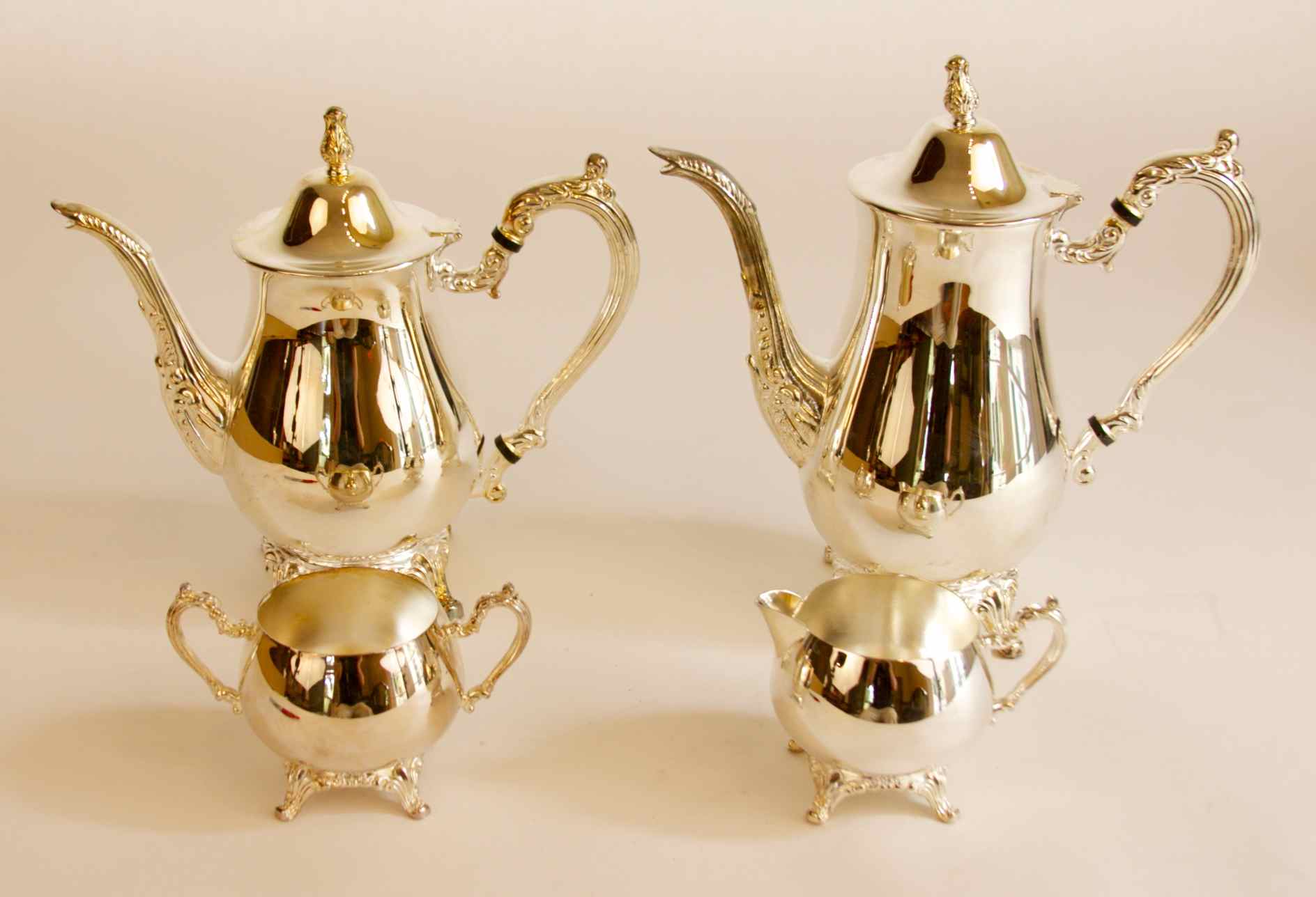 Beautiful Silver Toned Tea Set 