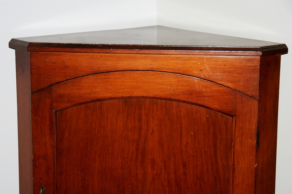 Early American - Style Corner Shelf