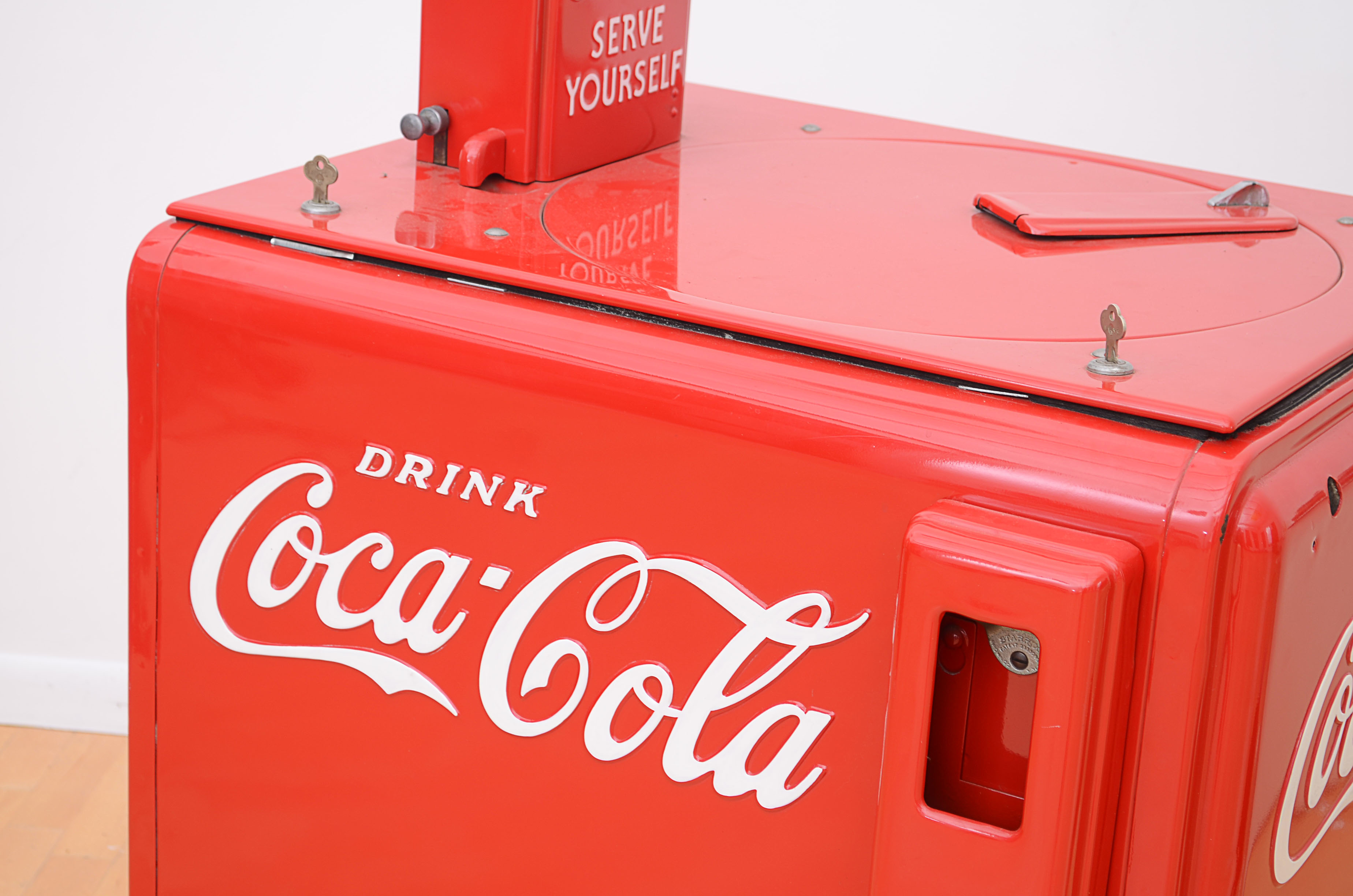 1940's Coca-Cola Self -Serve Bottle Machine Chest
