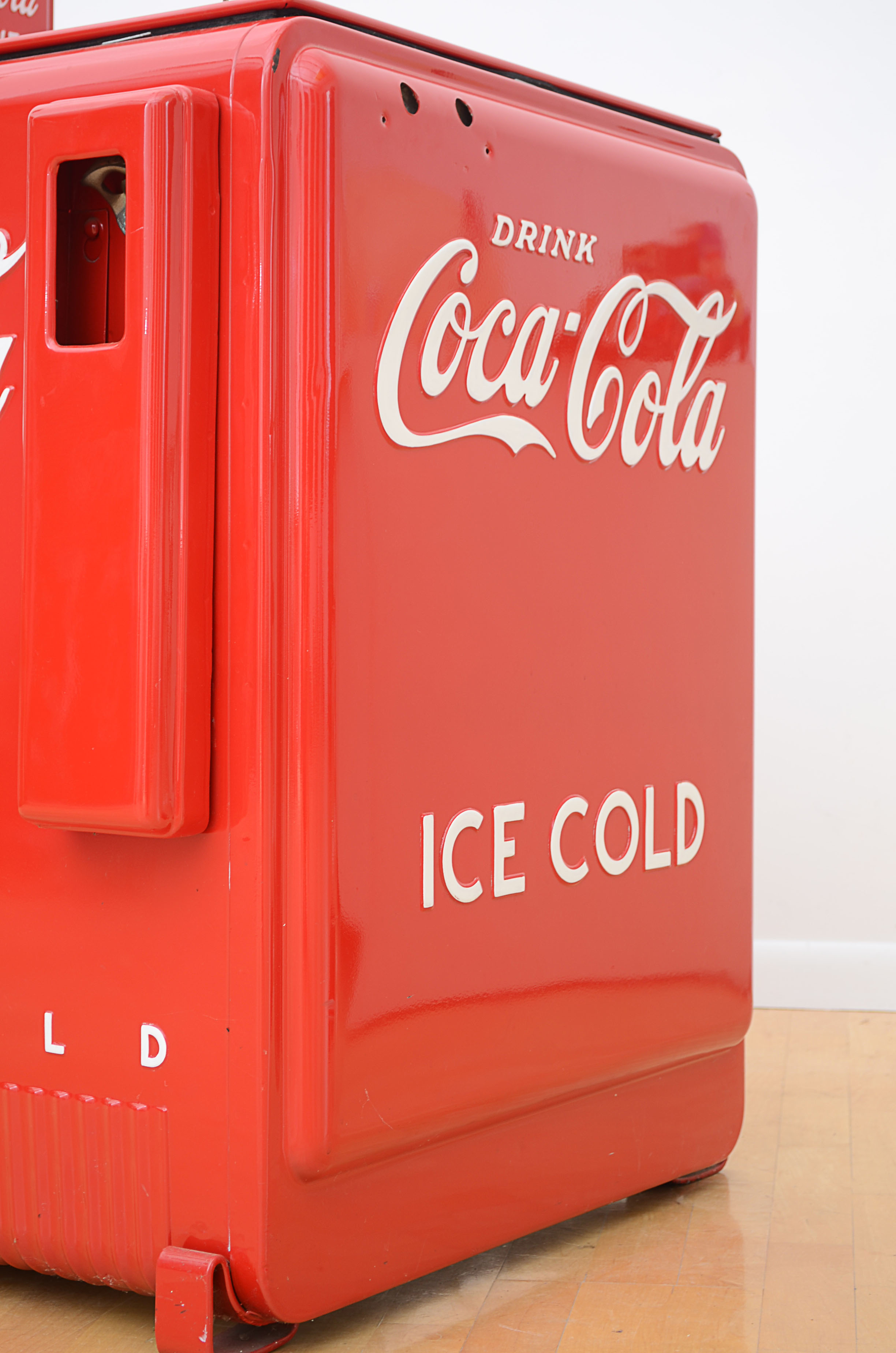 1940's Coca-Cola Self -Serve Bottle Machine Chest