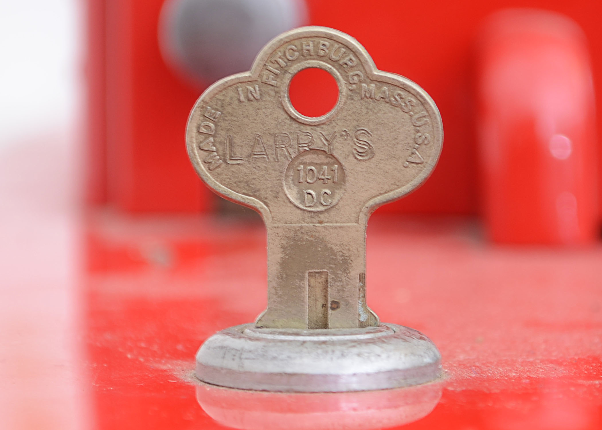 1940's Coca-Cola Self -Serve Bottle Machine Chest
