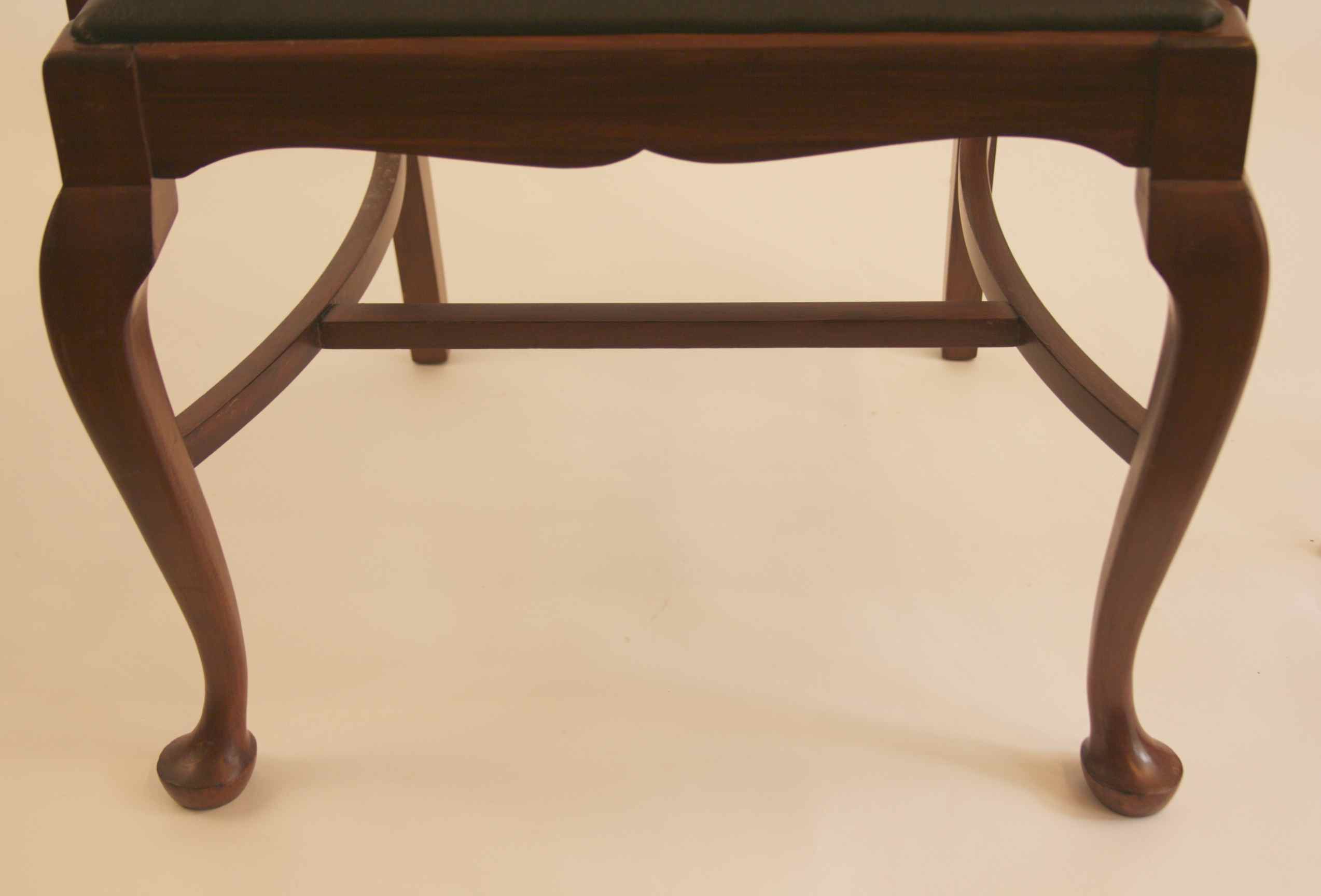 6 Queen Anne Peru Chairs