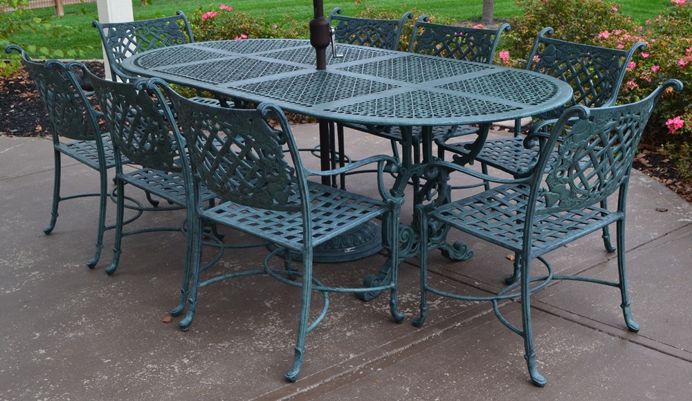 Cast Classics Landgrave Cast Aluminum Patio Set Table 8 Chairs & Umbrella