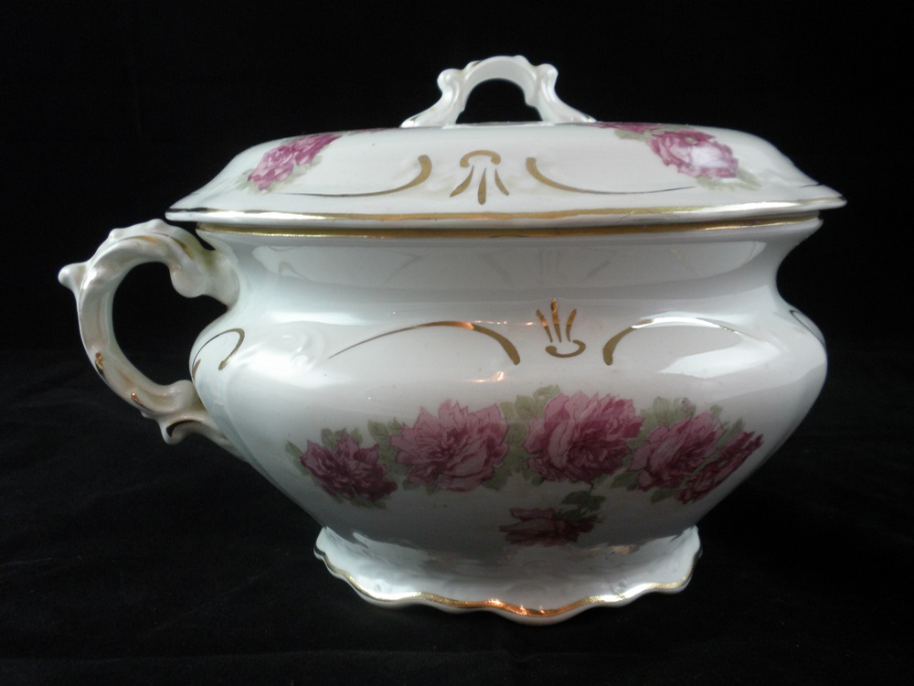 Dresden Semi-Porcelain Chamber Pot 