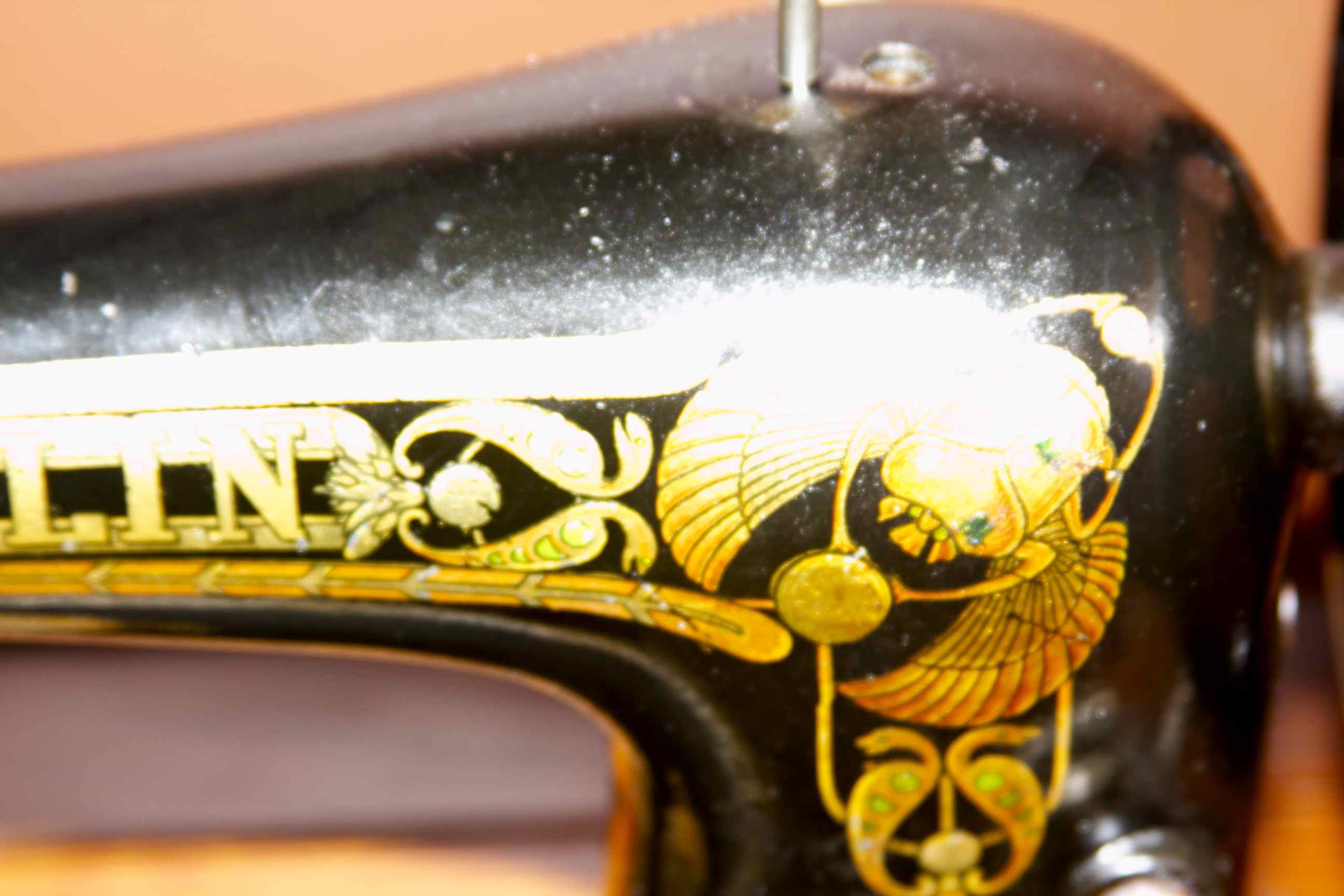 Antique Franklin Treadle Sewing Machine In Oak Cabinet