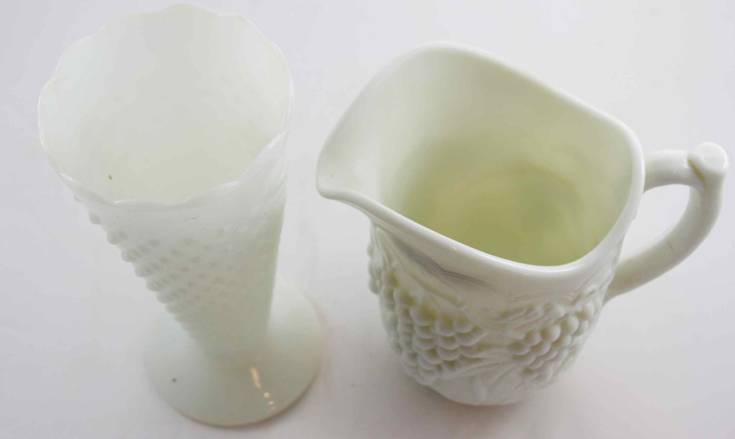 2 Pieces of Vintage Milk Glass