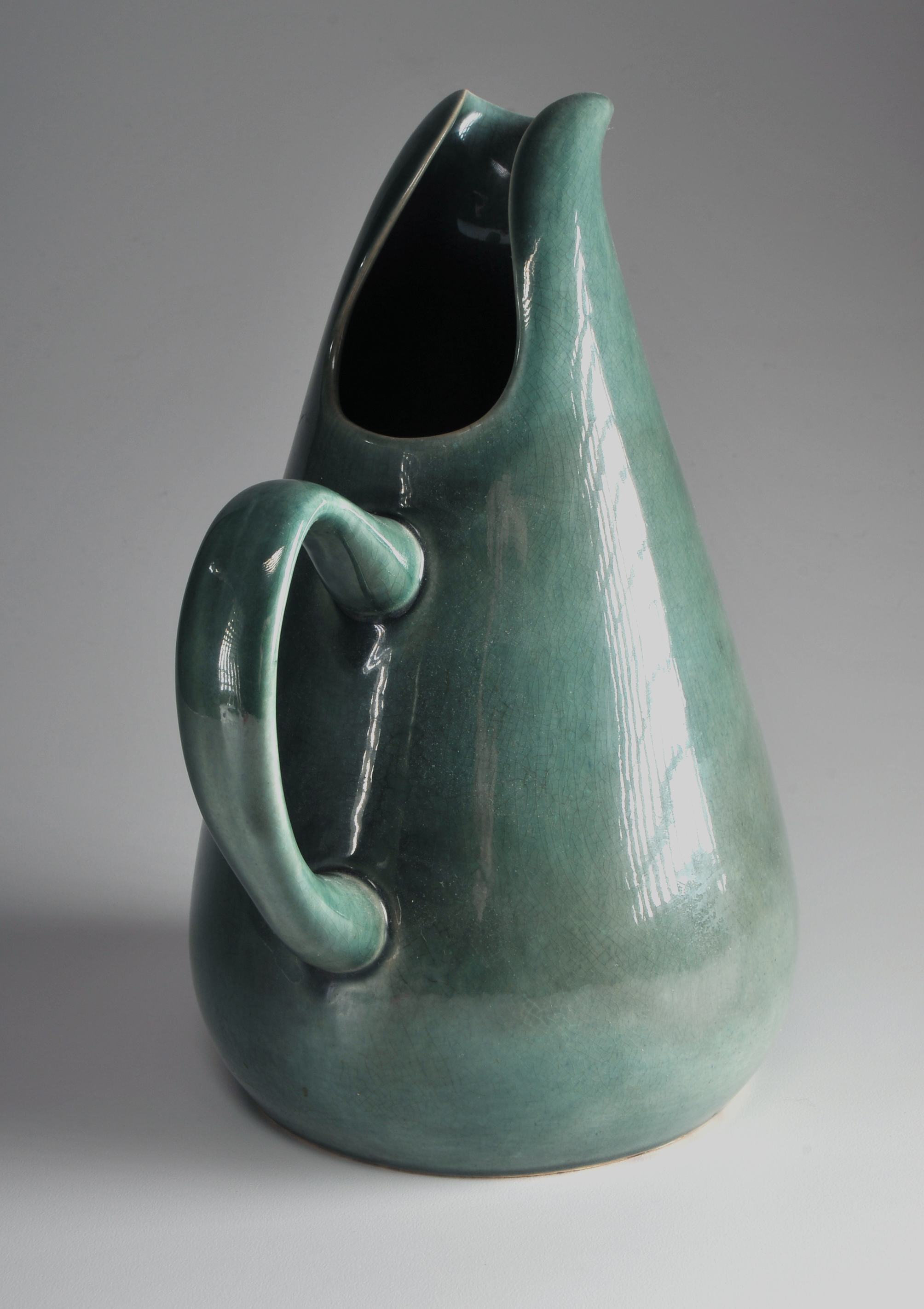 Russel Wright Mid Century American Modern Pitcher in Seafoam Green