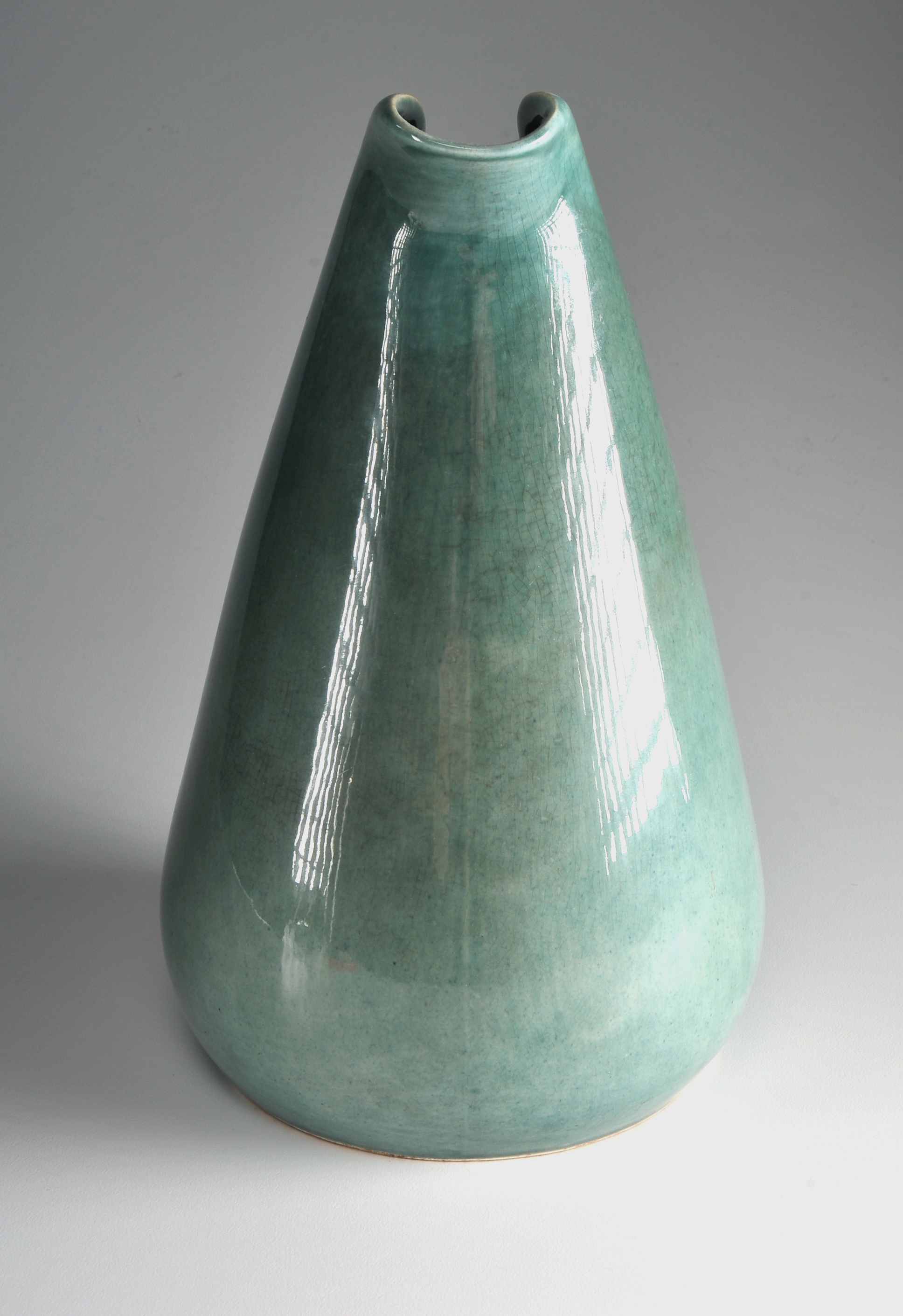 Russel Wright Mid Century American Modern Pitcher in Seafoam Green