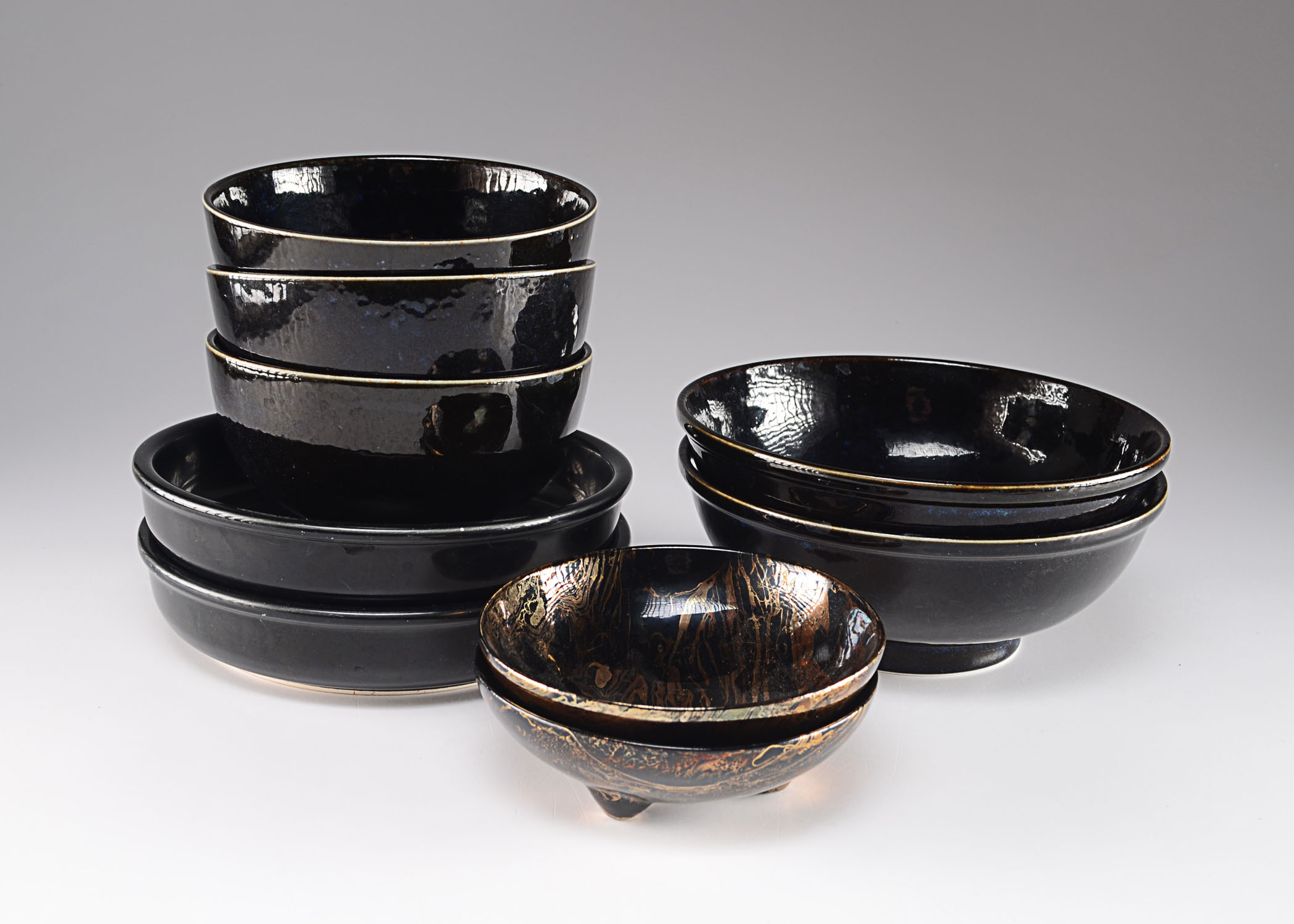 Vintage Ceramics including Two Sasha Brastoff Footed Bowls