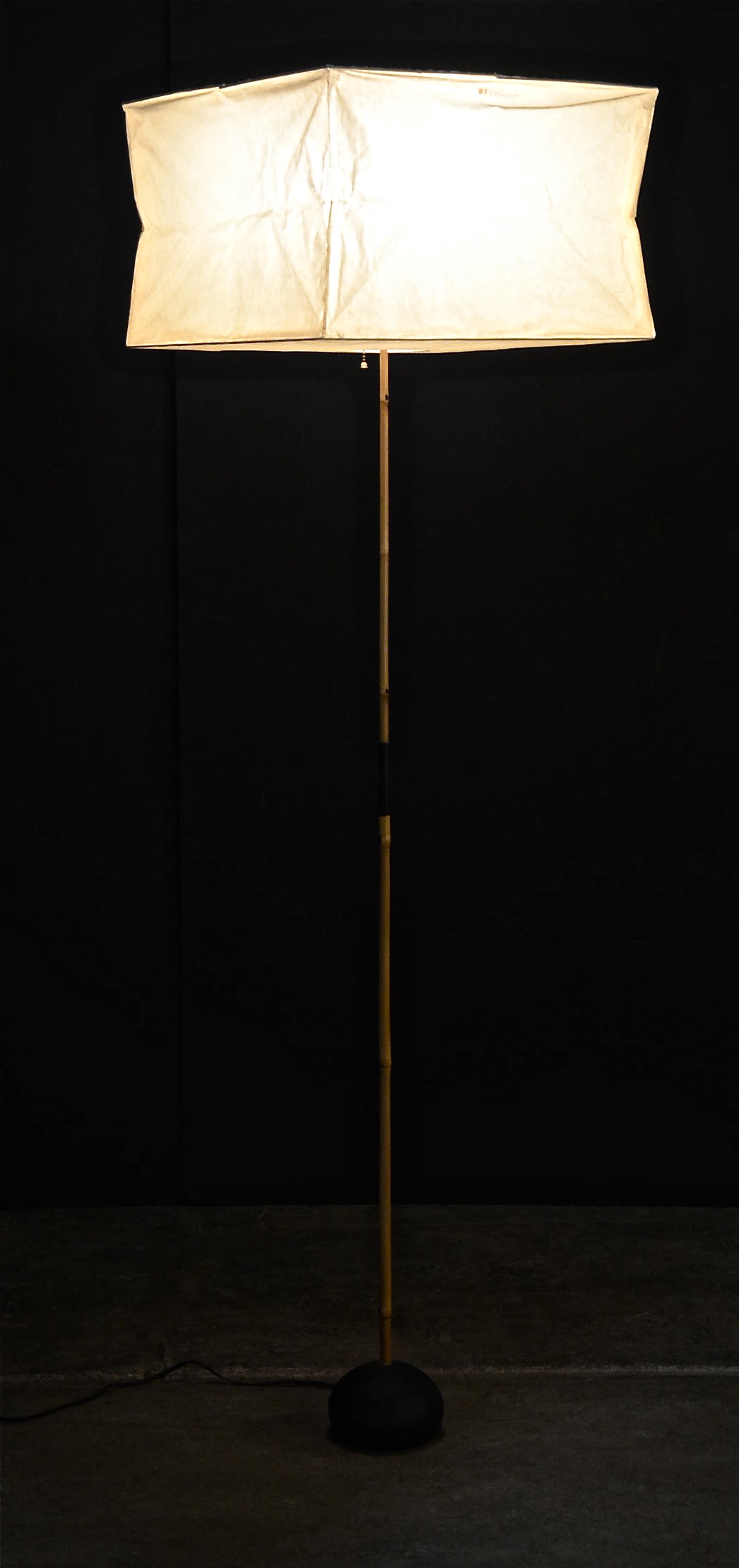 Isamu Noguchi Akari Floor Lamp