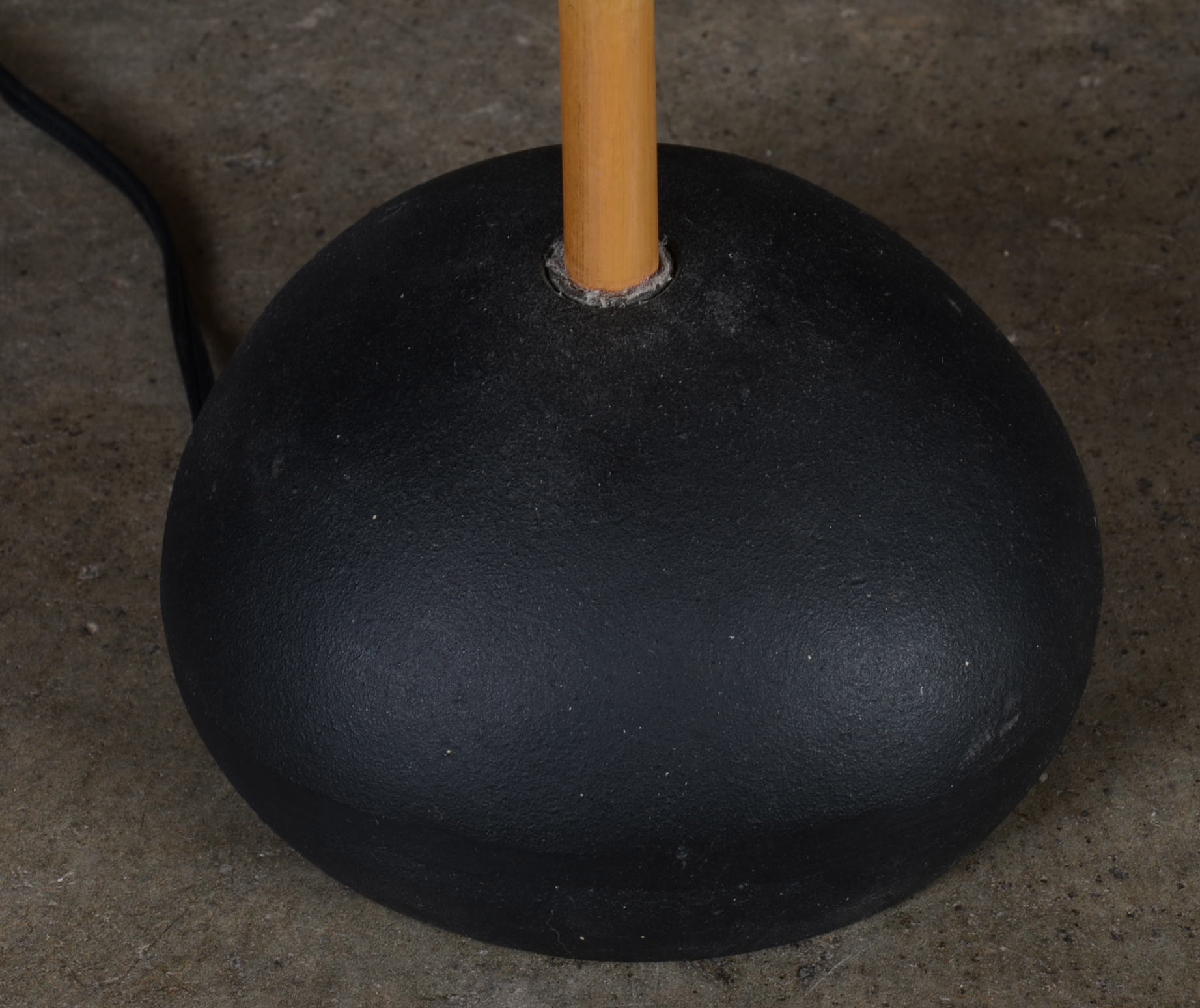 Isamu Noguchi Akari Floor Lamp