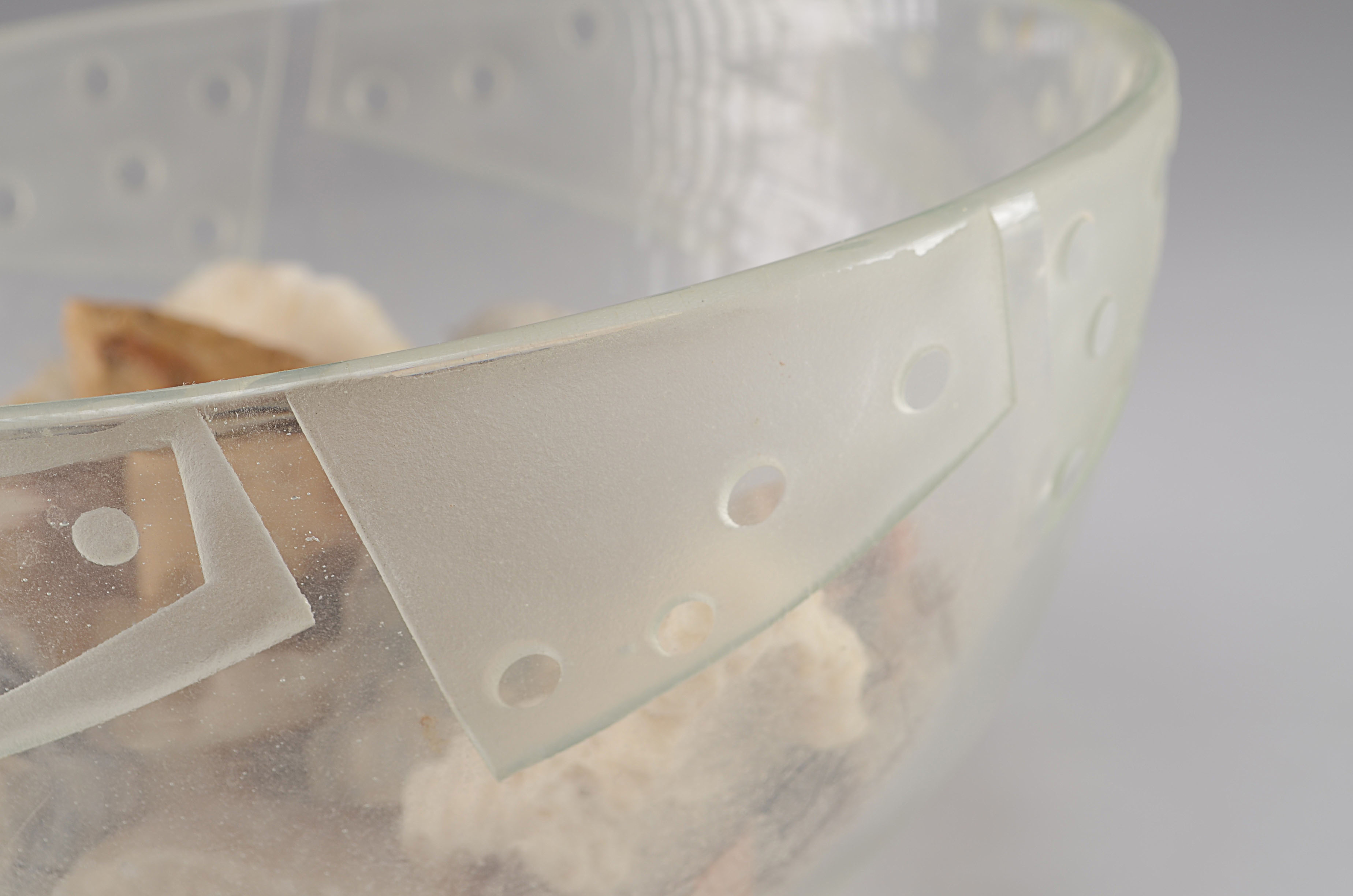 Modern Art Glass Bowl.