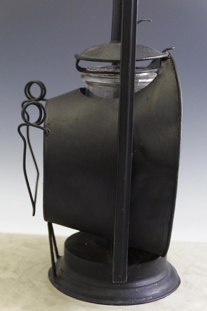 Rare Antique Dietz 'Beacon Dash Lamp' Hot Blast Lantern
