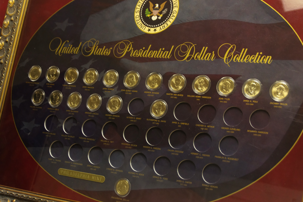 United States Commemorative Gallery, Collectors Sets of Presidential Coins 
