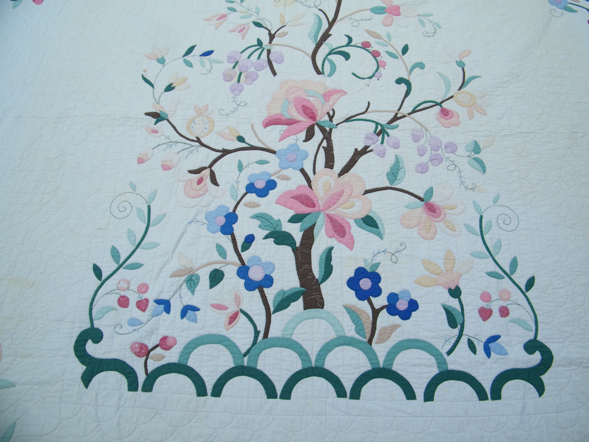 1930's Tree of Life Applique Quilt