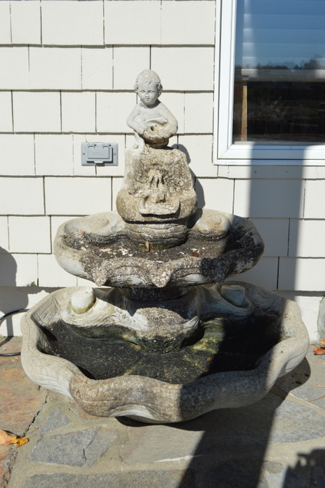 "Three Coins in the Fountain" Recirculating Decorative Water Fountain
