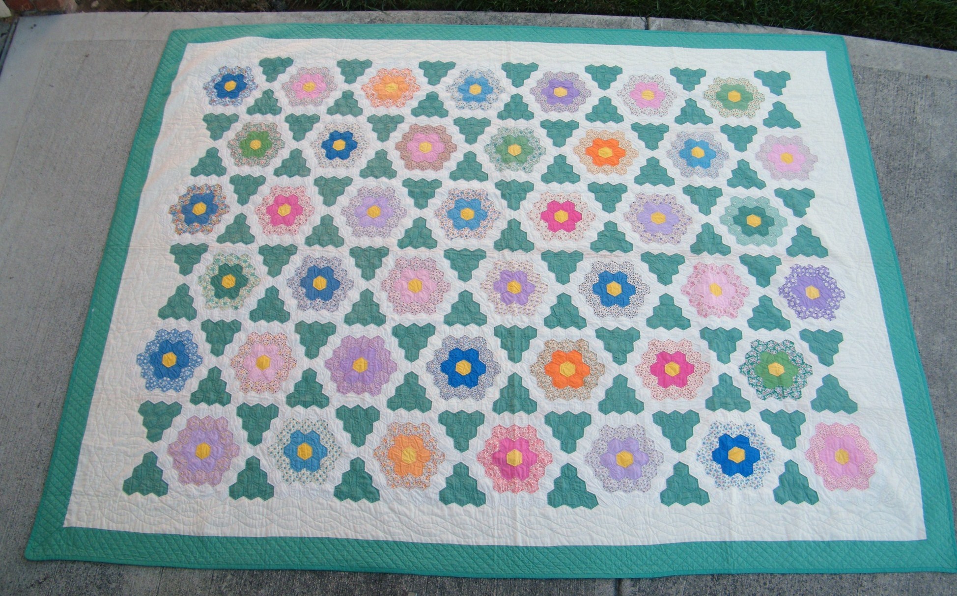 Vintage Grandmother's Flower Garden Quilt