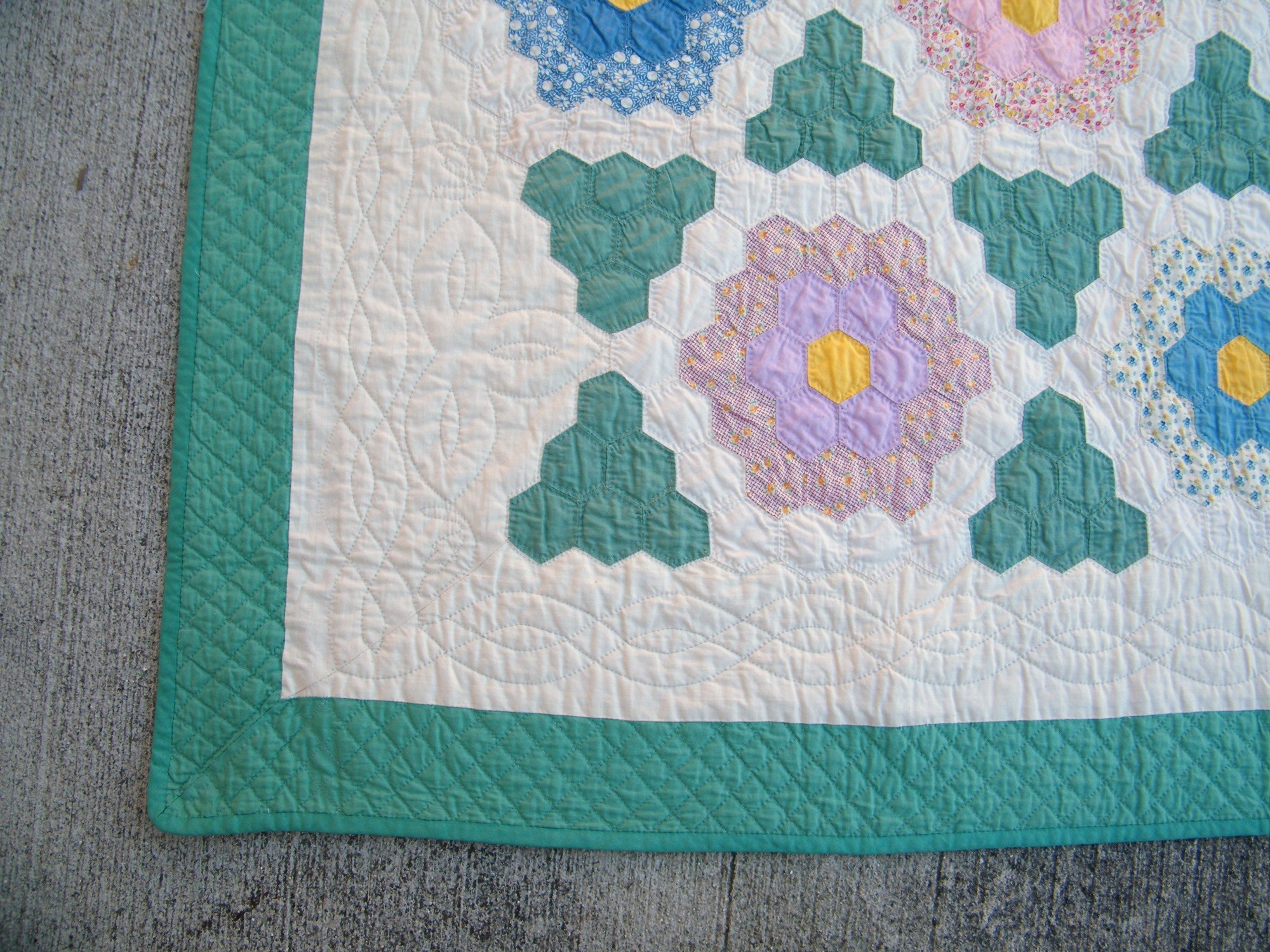 Vintage Grandmother's Flower Garden Quilt
