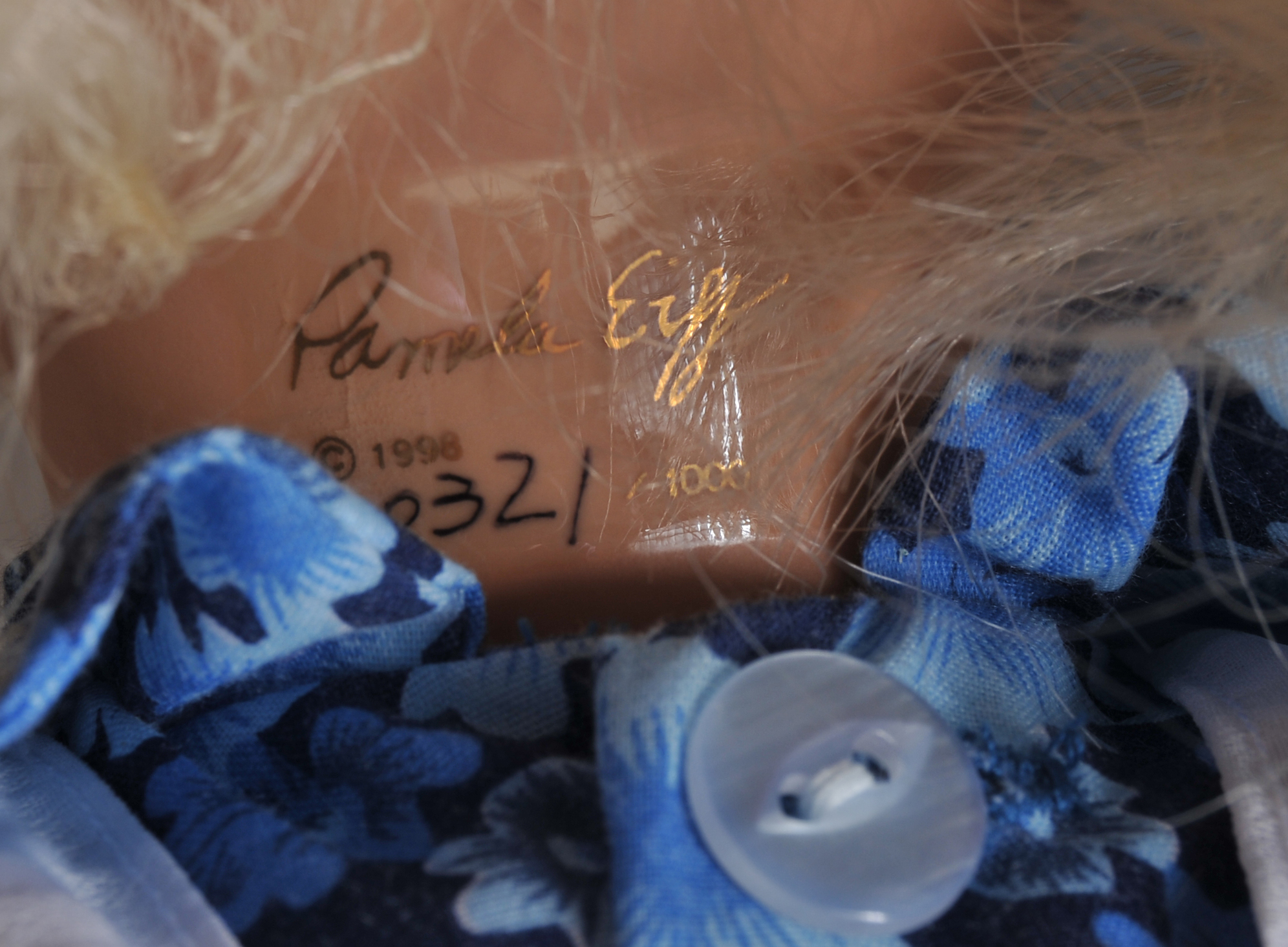 Limited Edition Pamela Erff "Hanna" Doll