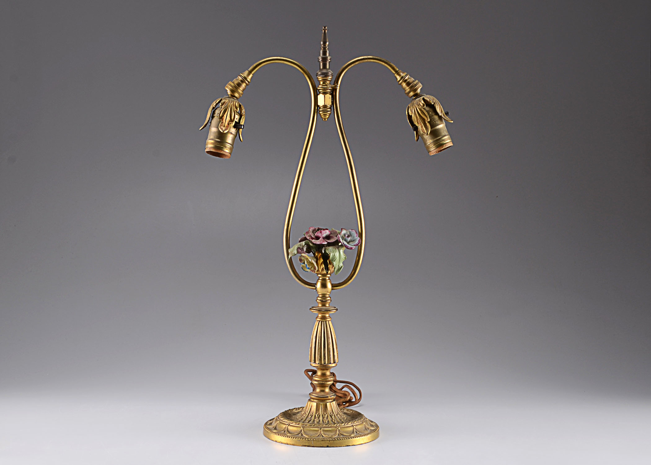 Decorative Antique Lamp with Floral Motif