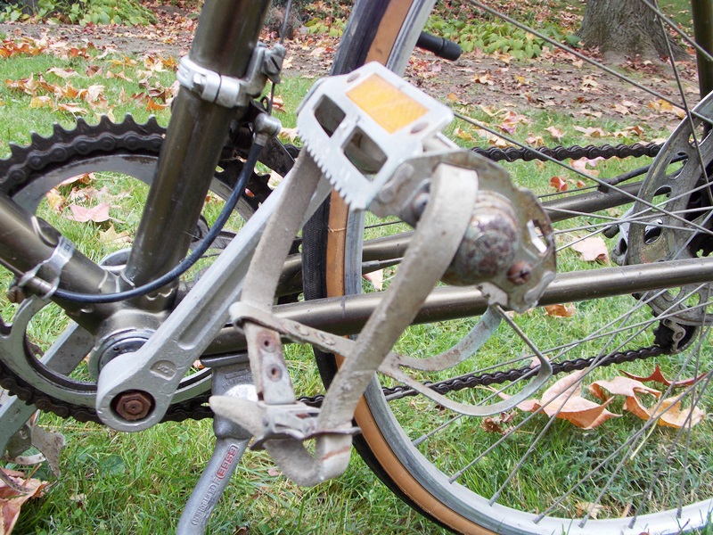 Vintage Nishiki 10 Speed Mens Touring Bike and Two Vintage Bikes