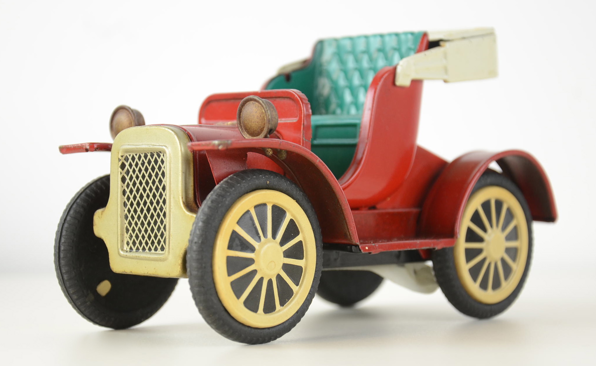 Collection of 1950's Tin Litho Old Fashioned Cars