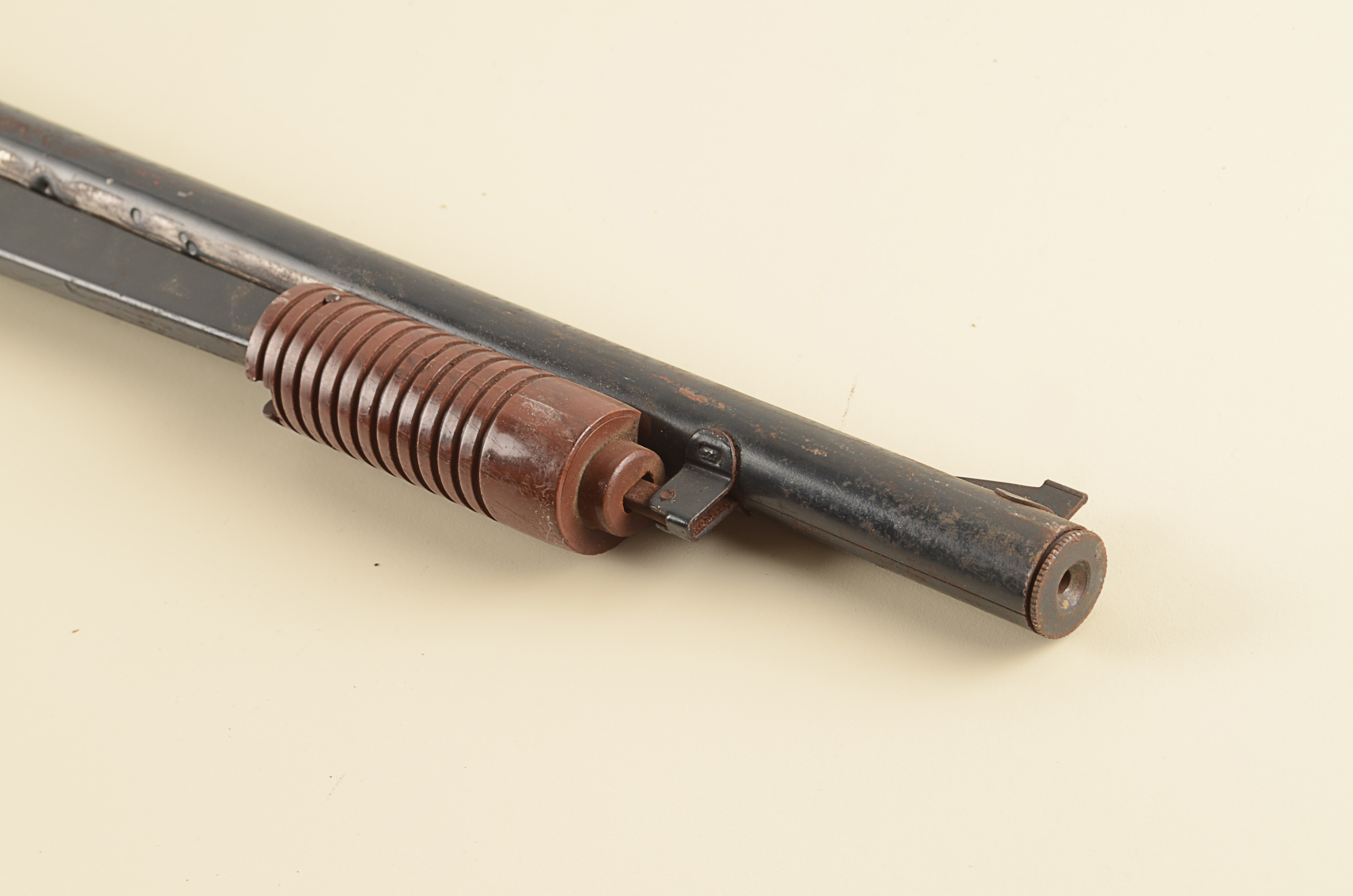 Vintage Daisy Model 25 BB Rifle. 