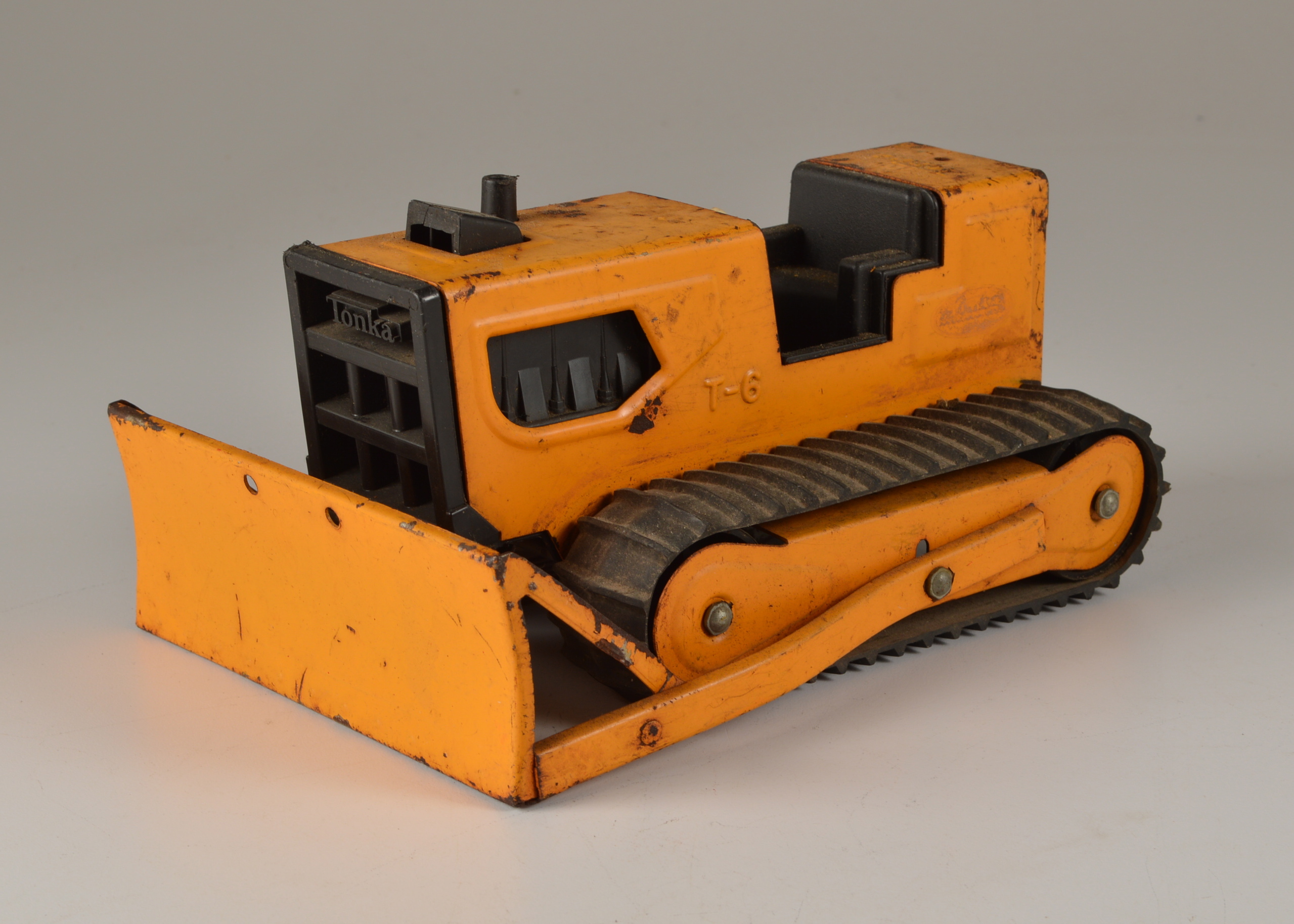 Vintage Tonka Toy. Bulldozer