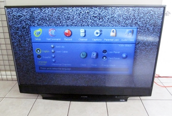 Mitsubishi 65" TV