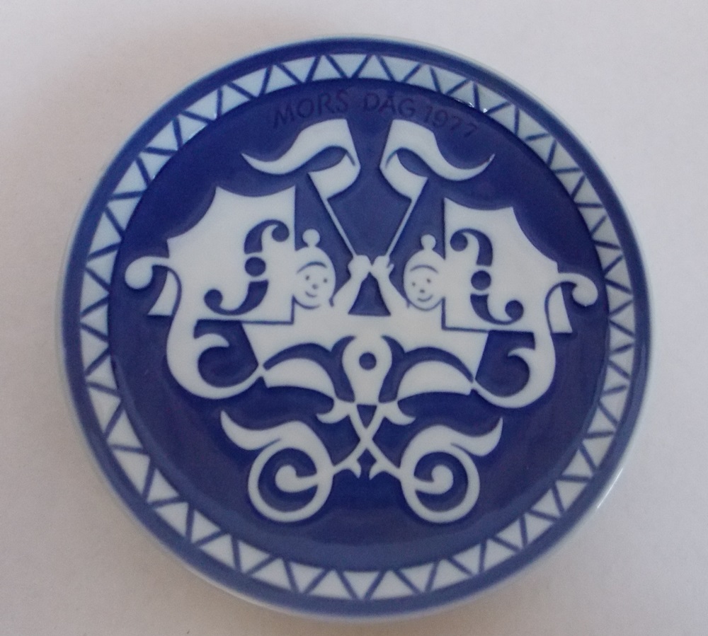 Six Collectible Royal Copenhagen "Children's Christmas" Plates